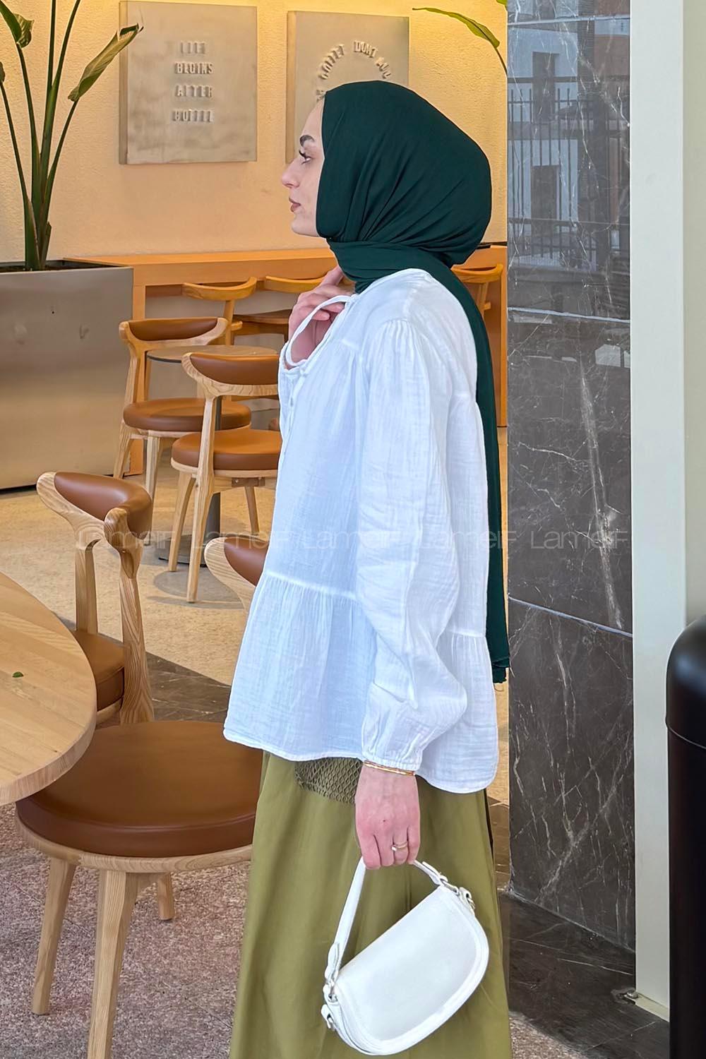 Lamelif V Yaka Kolları Lastikli Müslin Tesettür Gömlek Beyaz