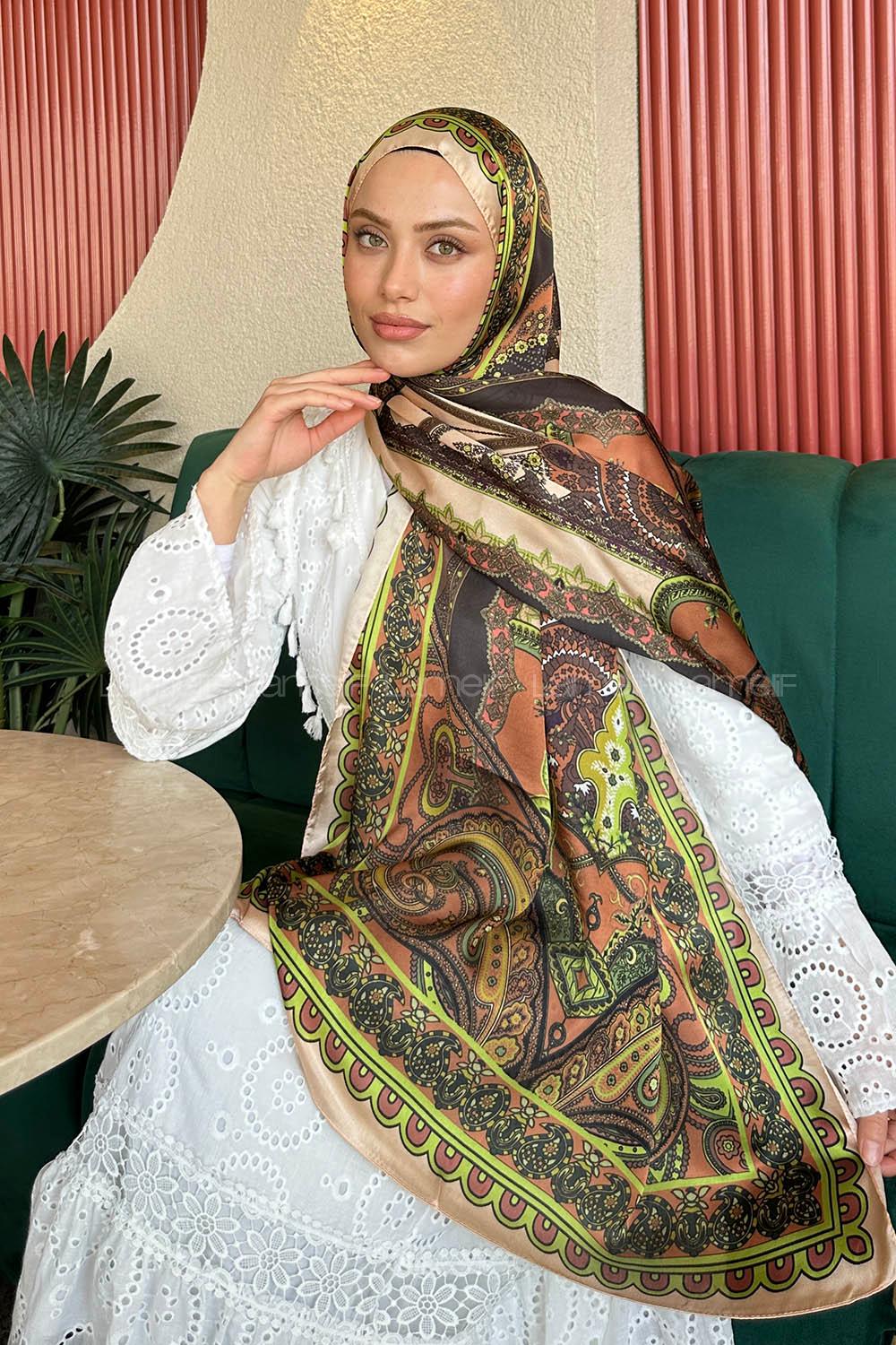 Lamelif  İthal İpeksi Vual Retro Desen Şal Yavru Ağzı Fıstık Yeşili