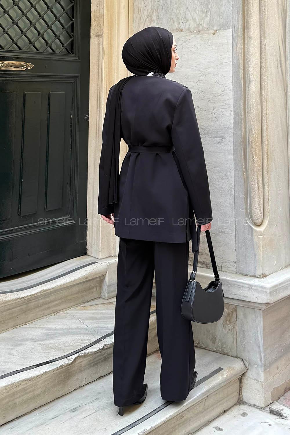 Lamelif Çiçek Aksesuarlı Ceketli ikili Tesettür Takım Siyah