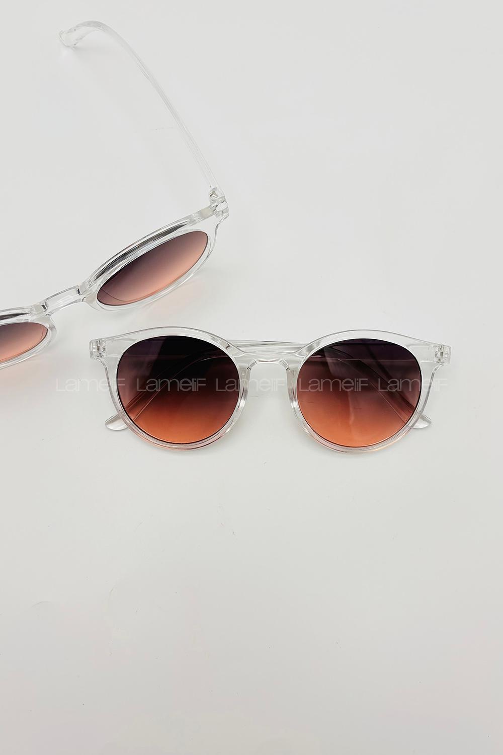 Very Colorful-en Glasses