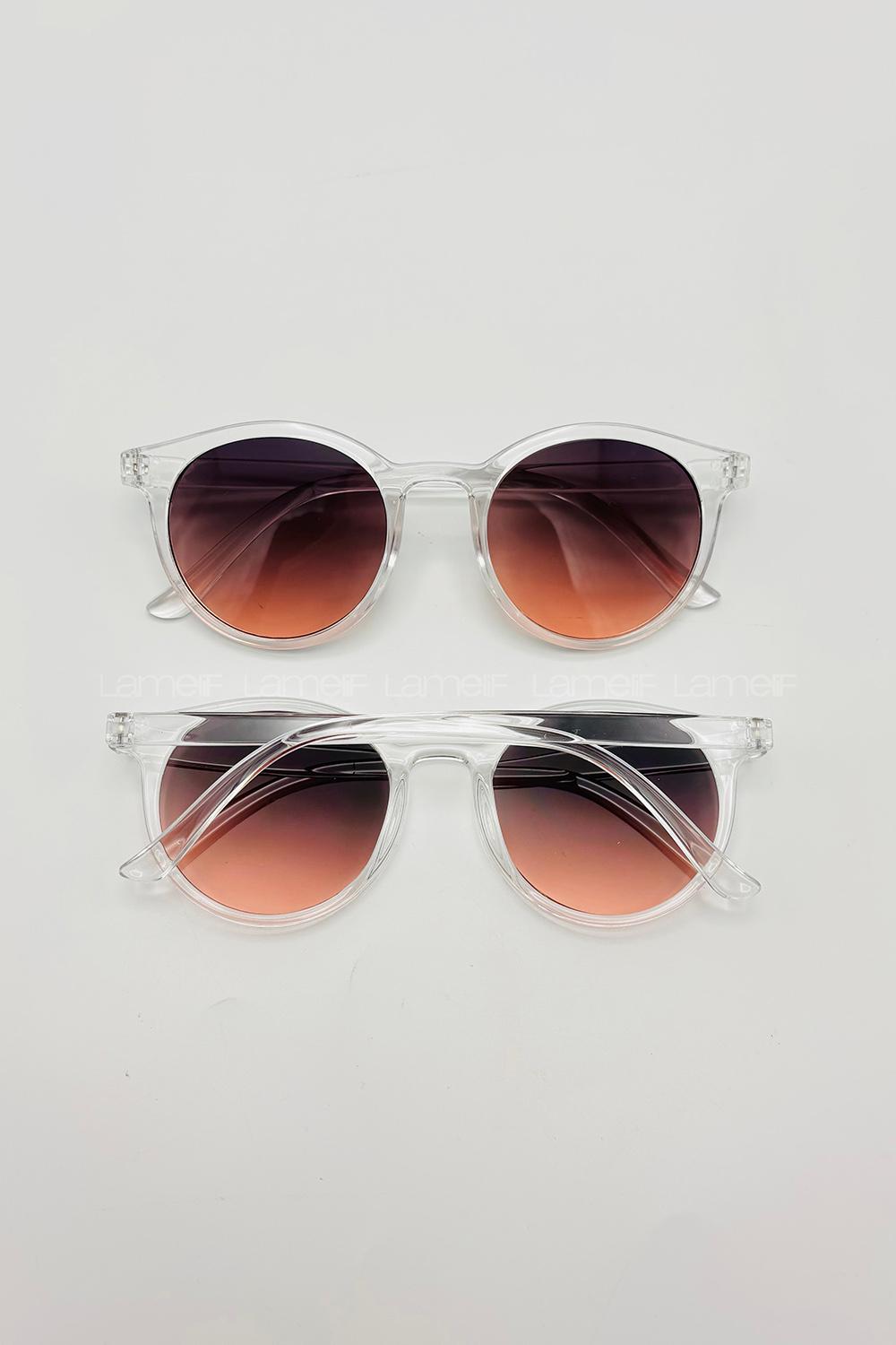 Very Colorful-en Glasses