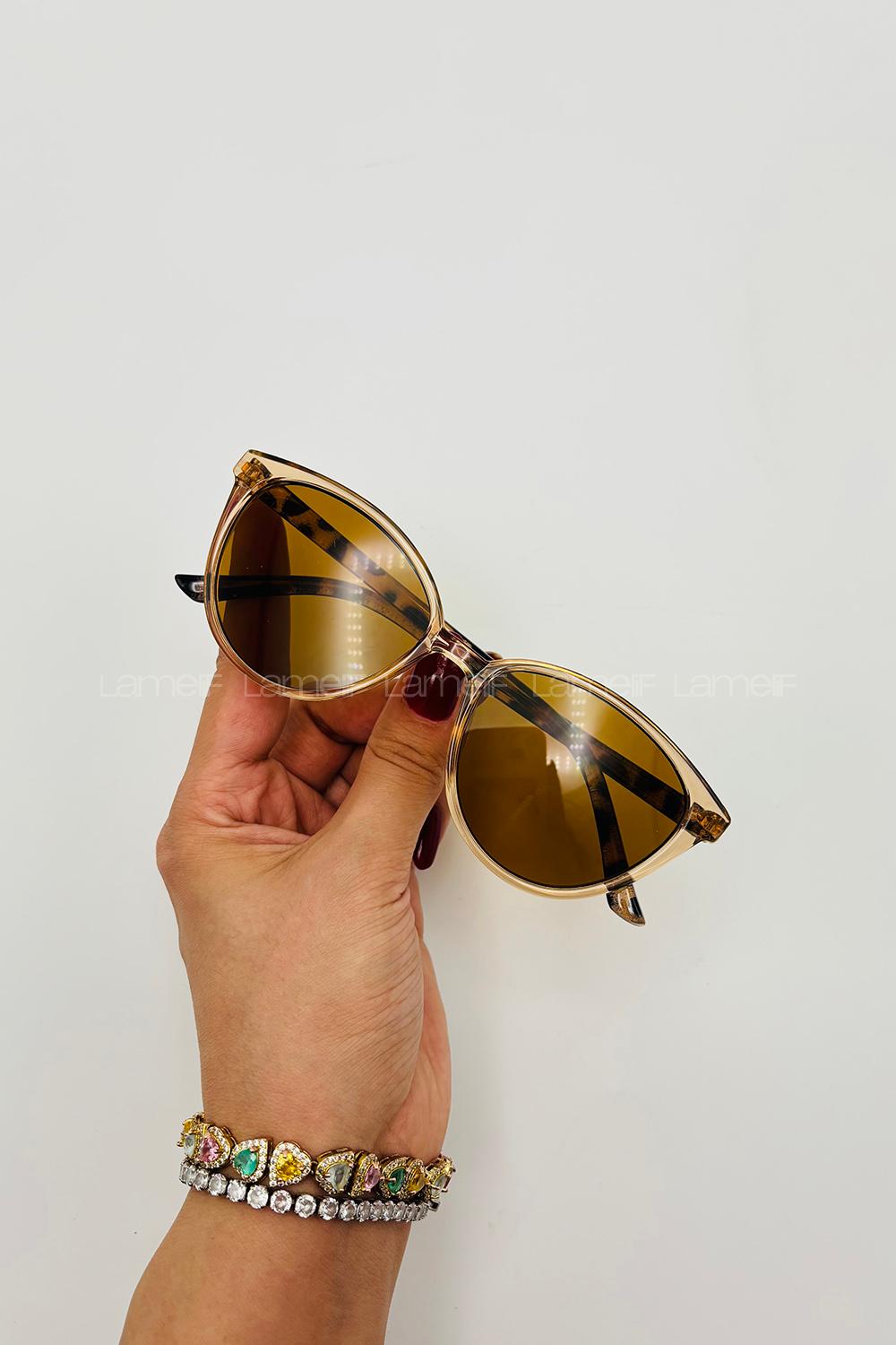 Brown With Milk Glasses