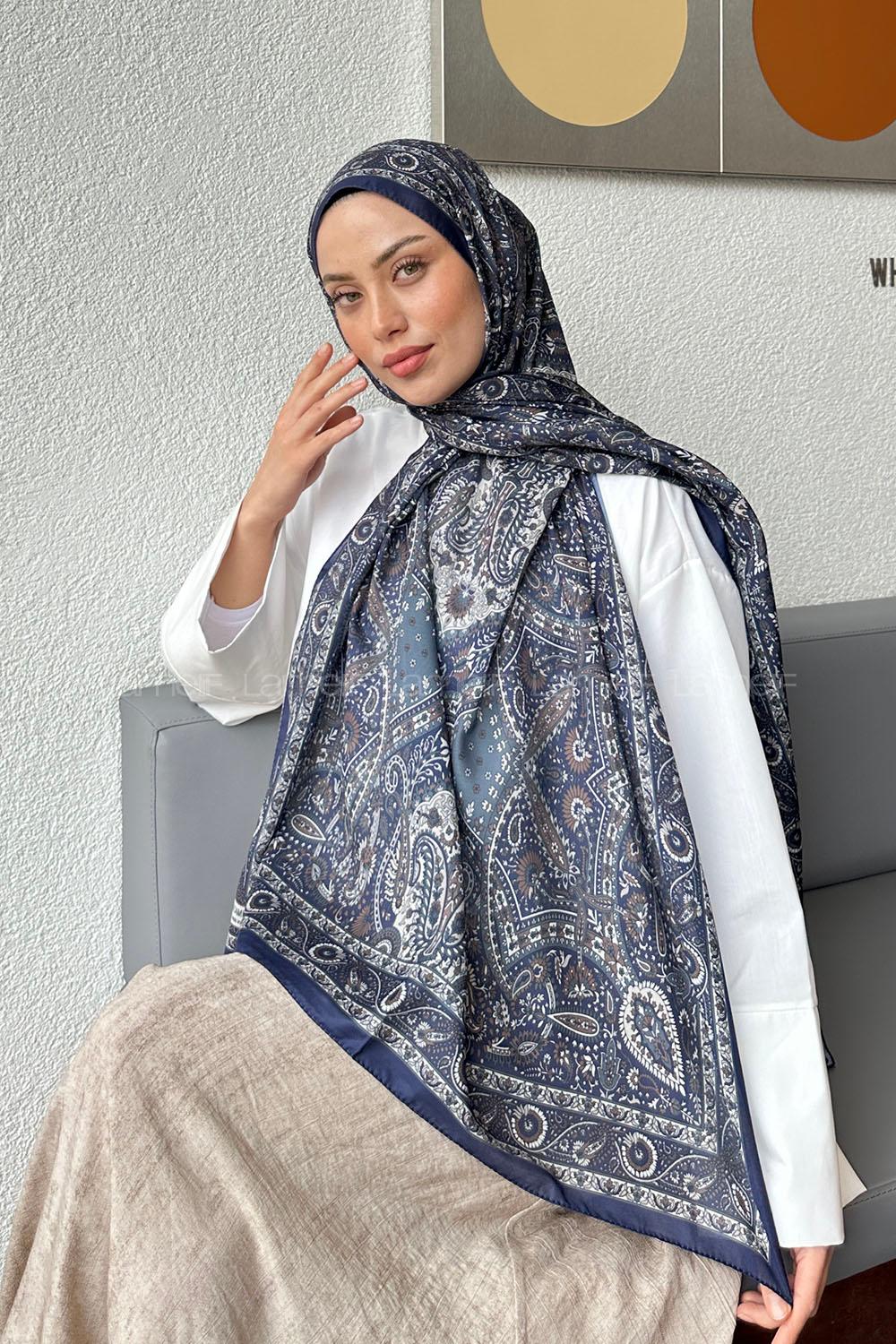 Lamelif Retro Desen Soft Şal Lacivert Ekru