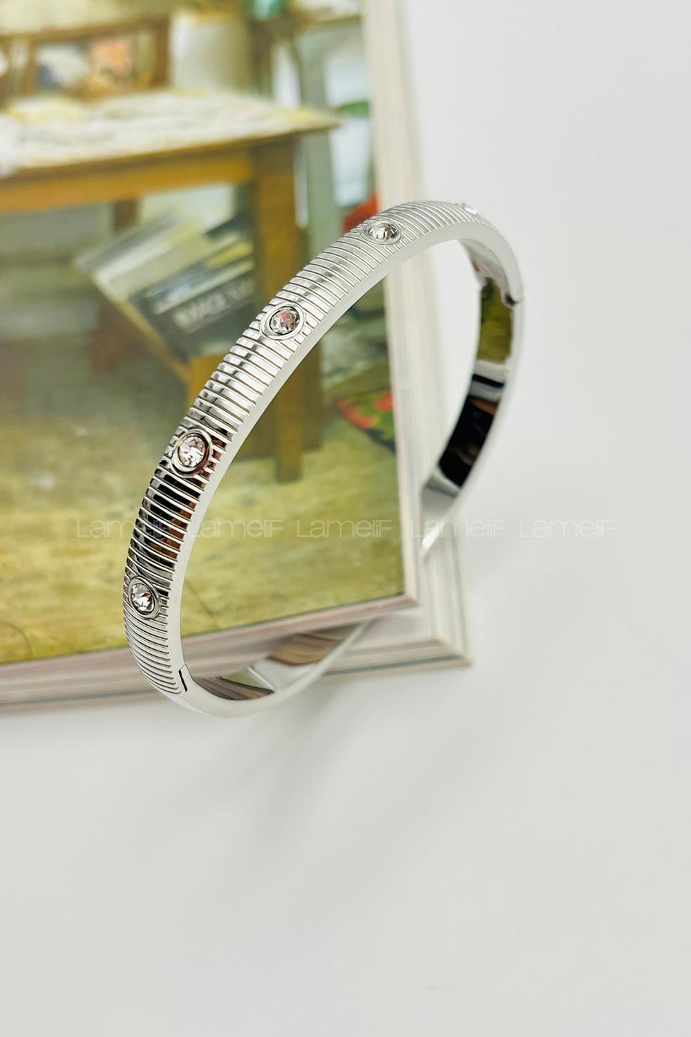 Lamelif Çelik Gümüş Pırlanta Taş Detaylı Bileklik