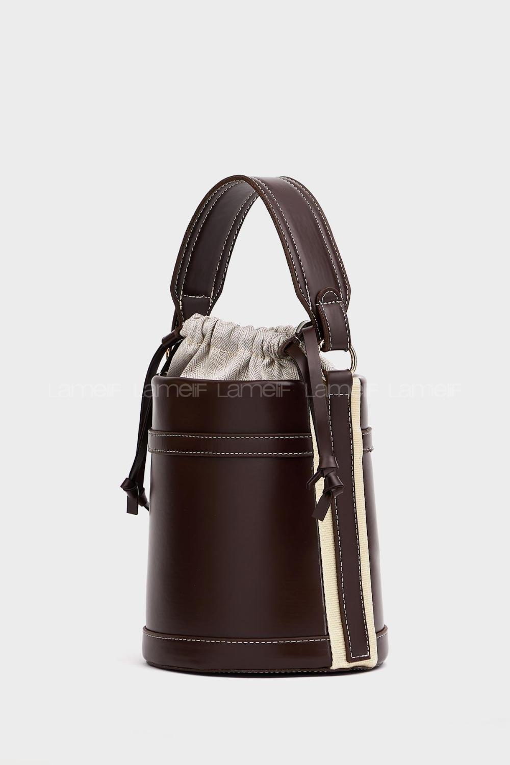 Lamelif Kova model Kontrast Dikişli Büzgülü Kapatma El ve Omuz Çanta Acı Kahve