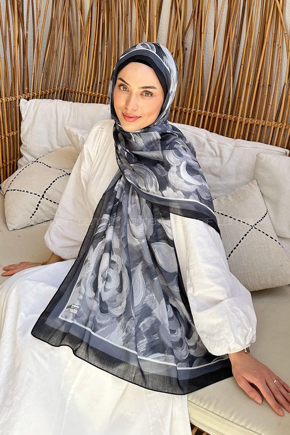 Lamelif Çiçek Desen Pamuk Şal Siyah