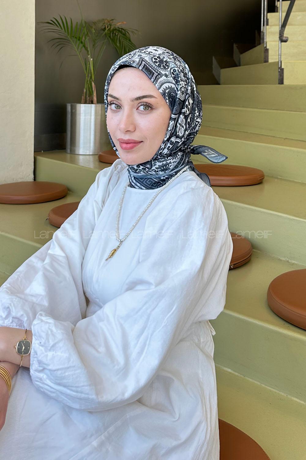 Anthracite Cotton Fabric Striped Flowering Straight Printed Scarf