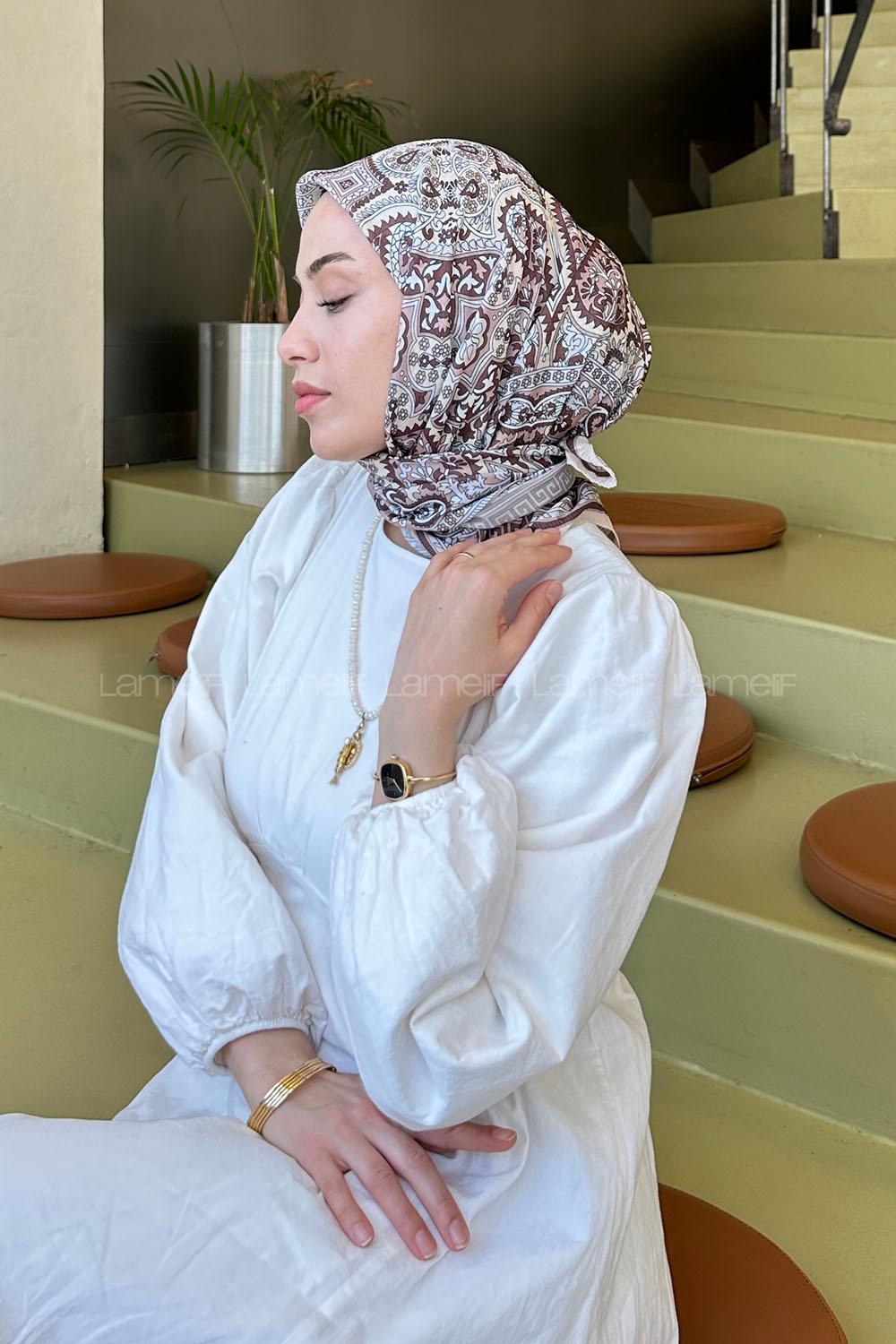 Lamelif Retro Desen Soft Eşarp Bej