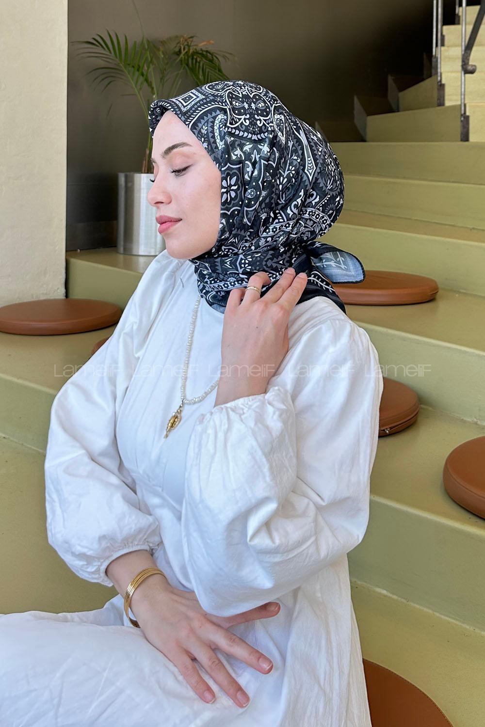 Lamelif Retro Desen Soft Eşarp Siyah