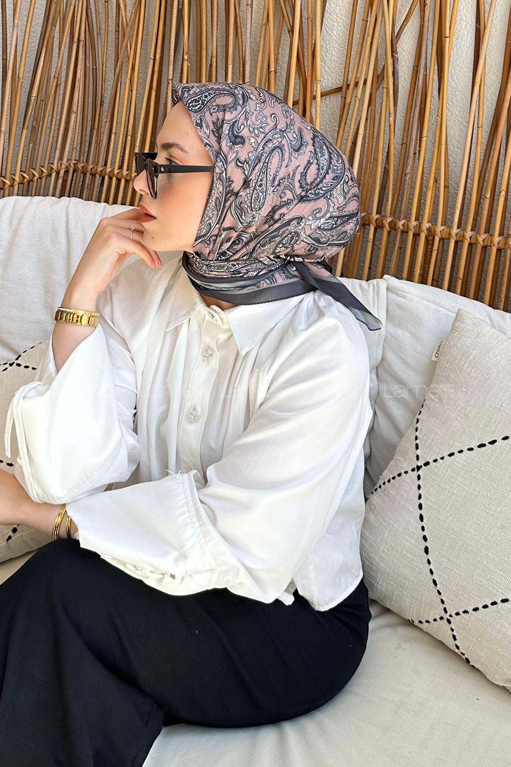 Lamelif Retro Desen Soft Eşarp Siyah Kahverengi