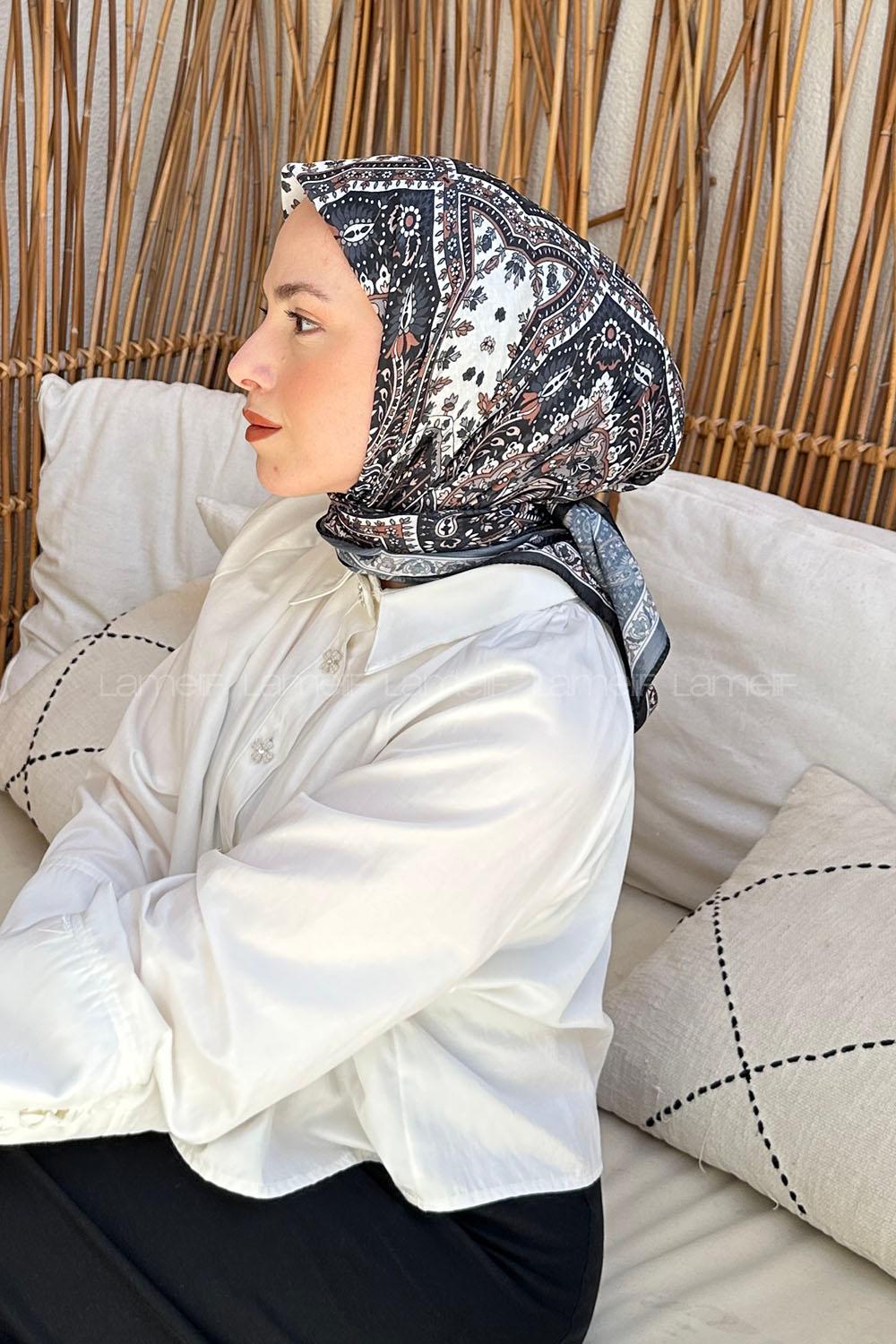 Lamelif Retro Desen Soft Eşarp Siyah Kahverengi