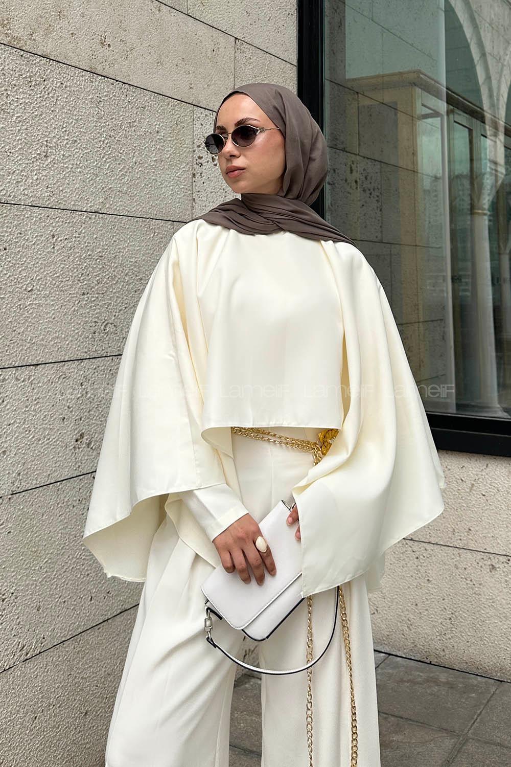 Lamelif Pelerinli Tulum Takım Krem