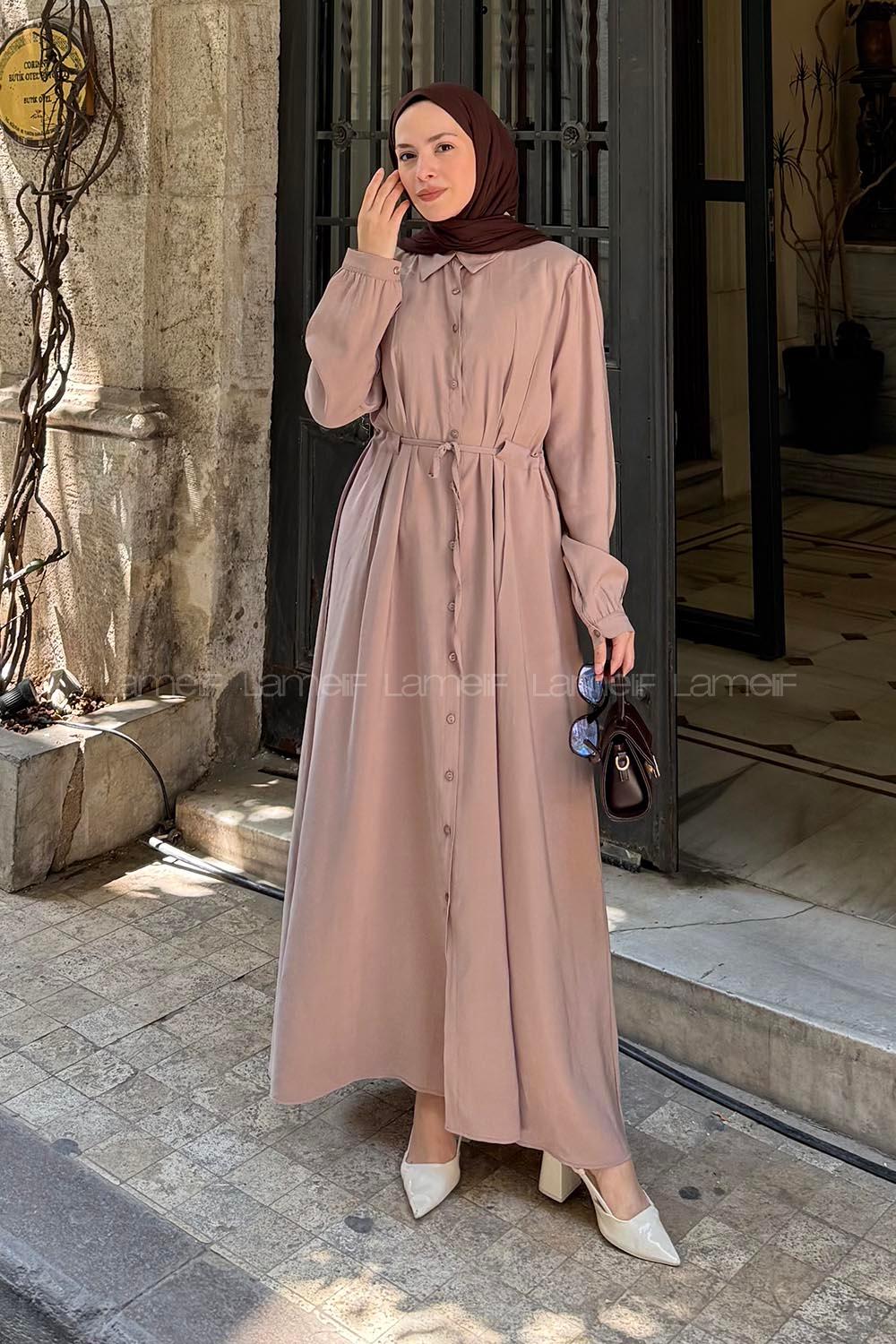 Lamelif Pile Detaylı Elbise Vizonrengi