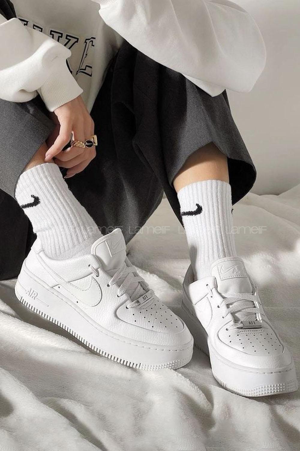 Lamelif Spor Çorap Beyaz