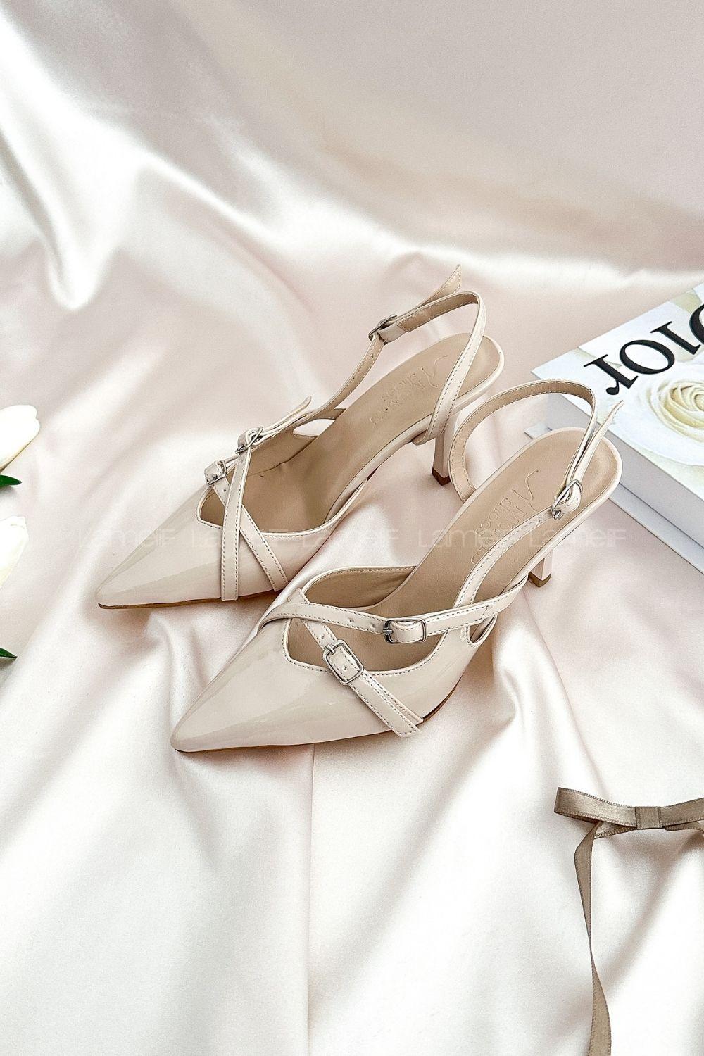 Lamelif Çift Kemer Detaylı Topuklu Ayakkabı Bej
