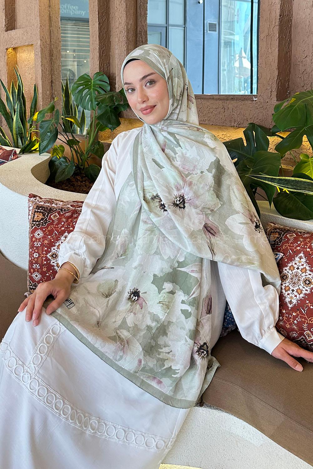 Lamelif Çiçek Desen Bambu Şal Çağla Yeşili