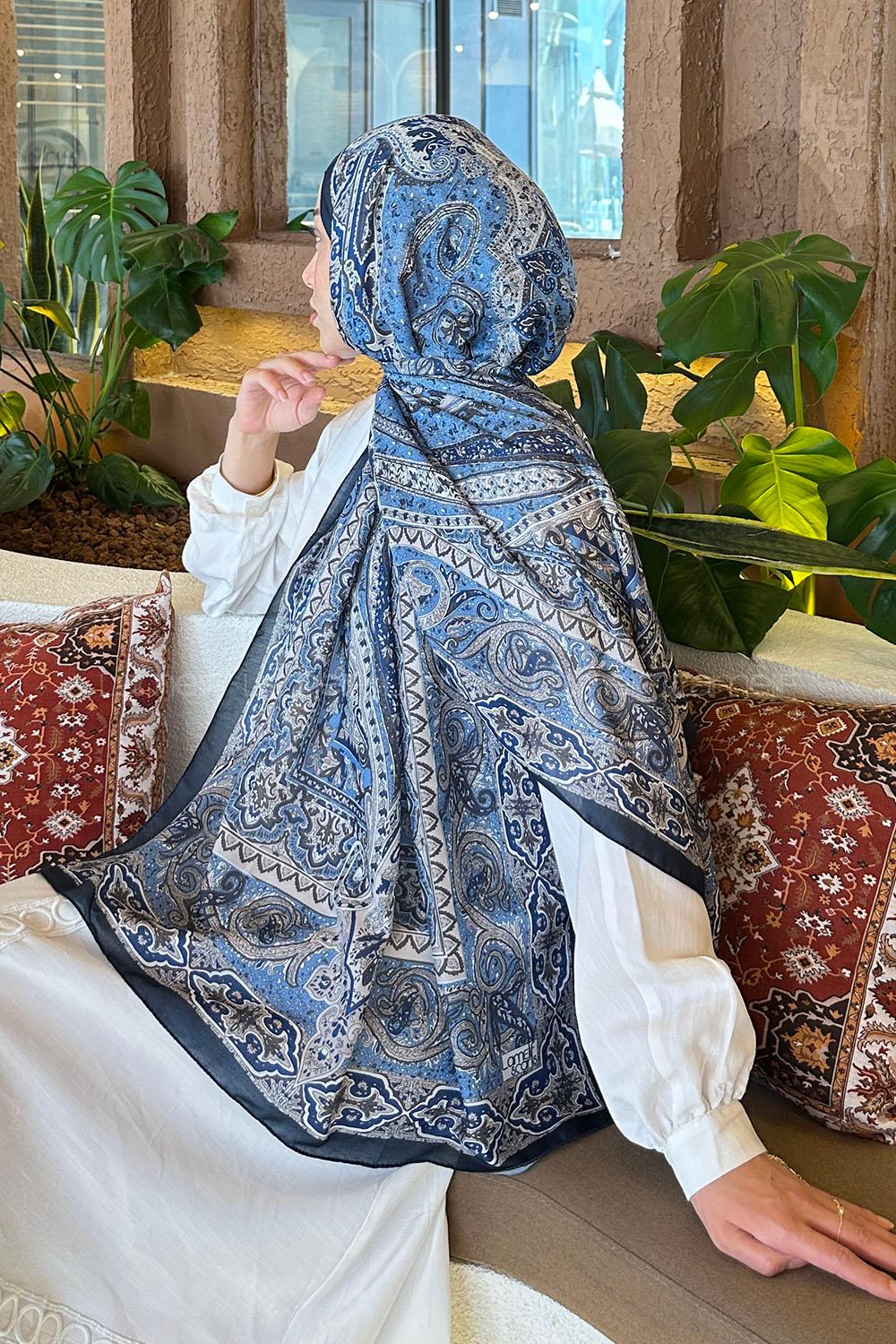 Lamelif Retro Desen Pamuk Şal Lacivert