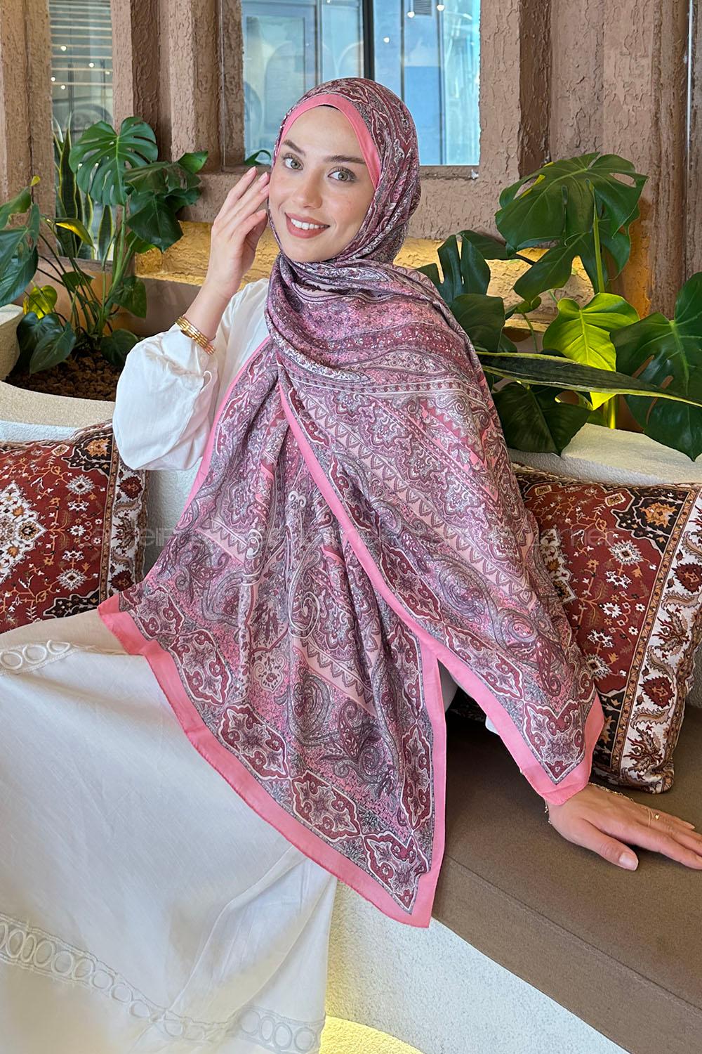 Lamelif Retro Desen Pamuk Şal Şeker Pembe