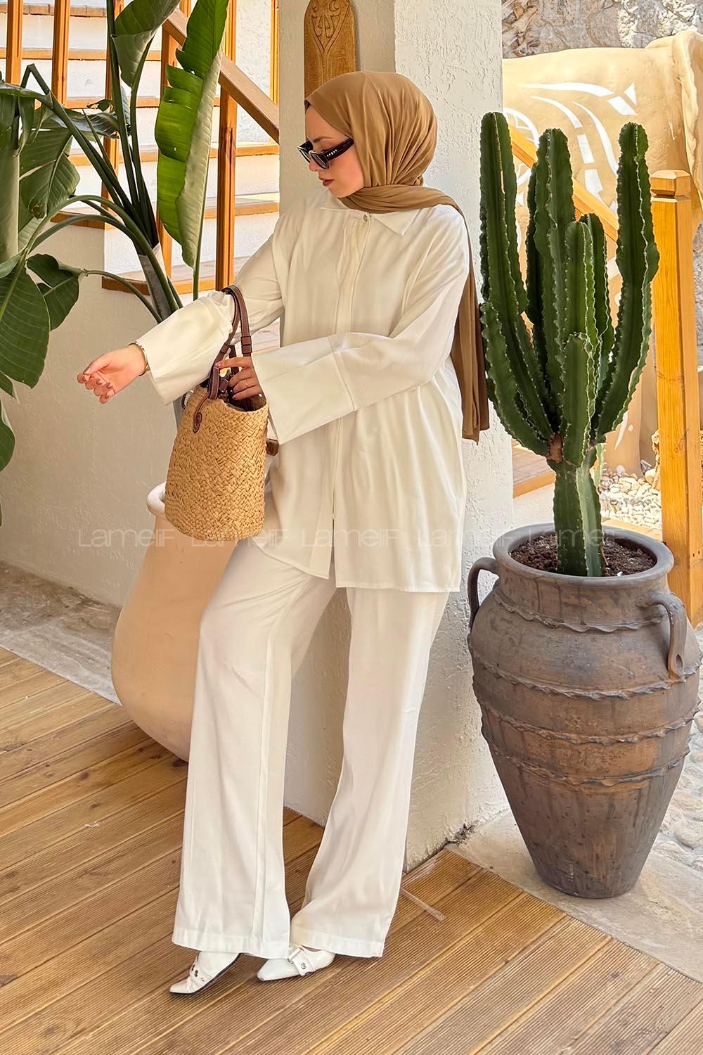 Lamelif Süs Dikişli Kemerli Takım Ekru