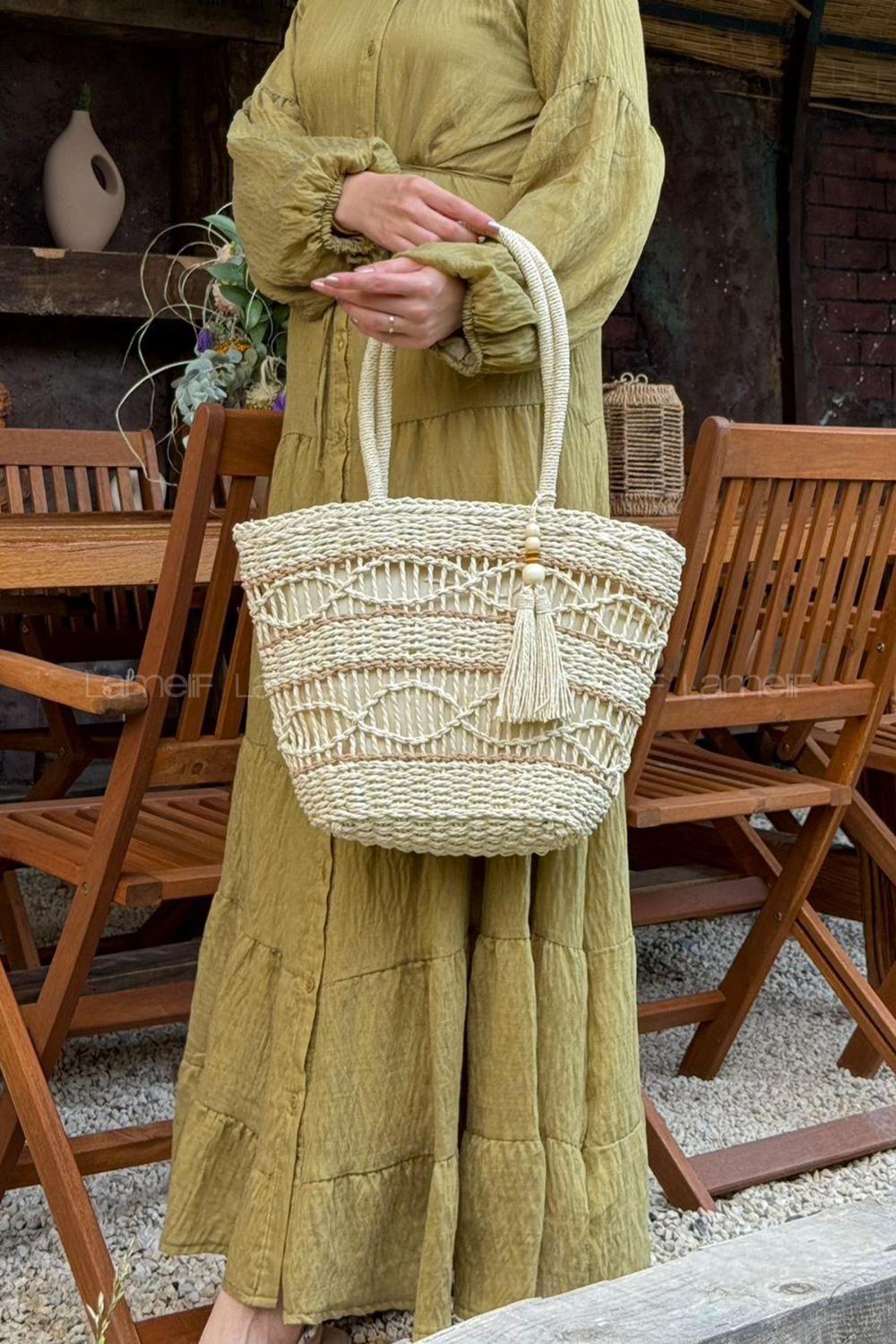 Cream Buckle Skin Hand Bag Bag