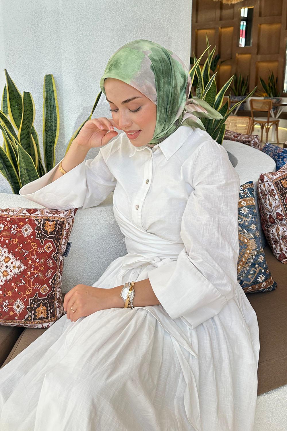 Lamelif Batik Çiçek Desen Soft Eşarp Adaçayı