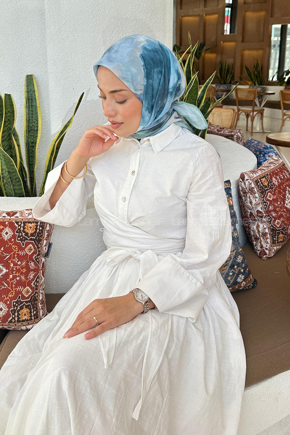 Lamelif Batik Çiçek Desen Soft Eşarp Çağla Yeşili Mavi