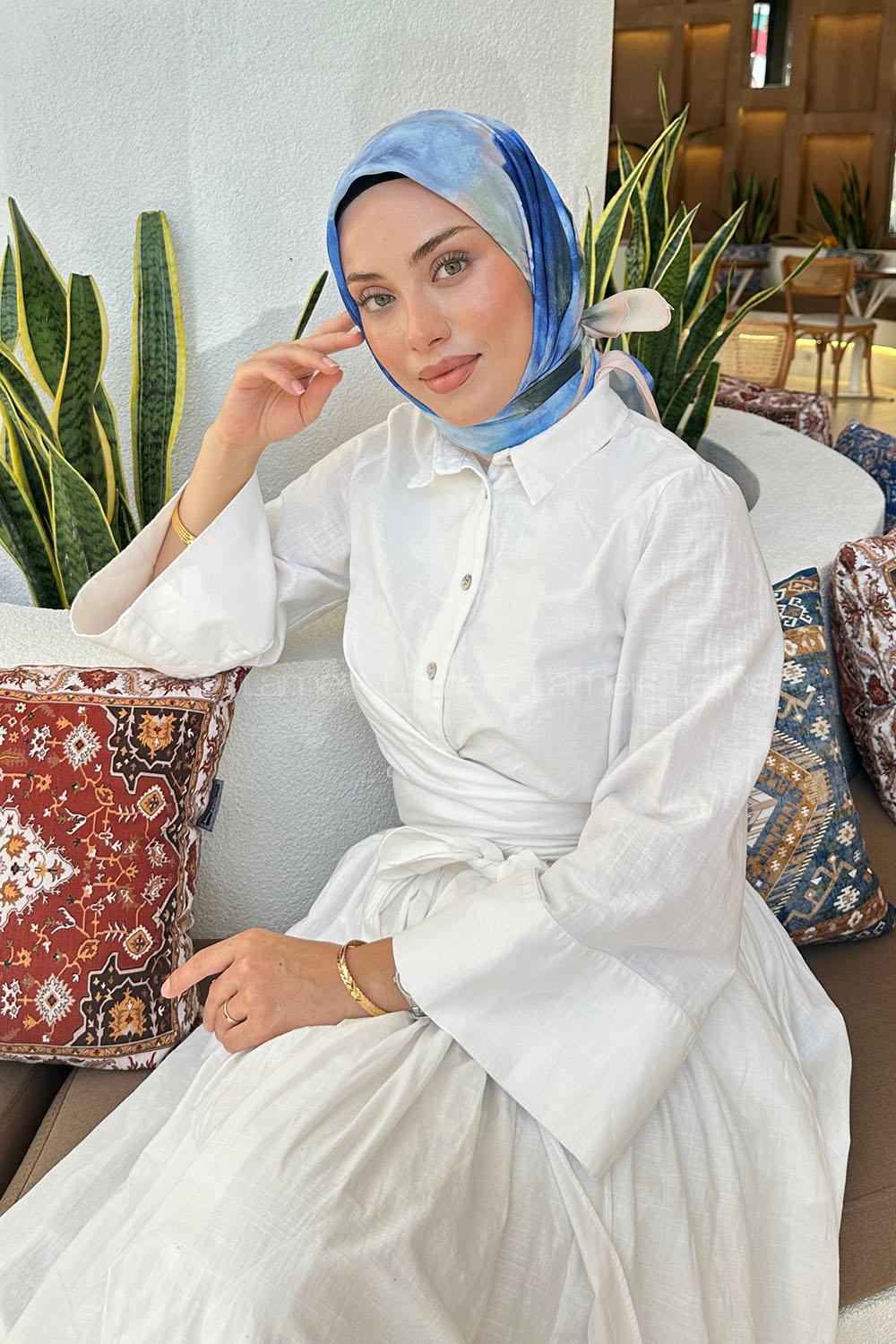 Lamelif Batik Çiçek Desen Soft Eşarp Mavi Bej