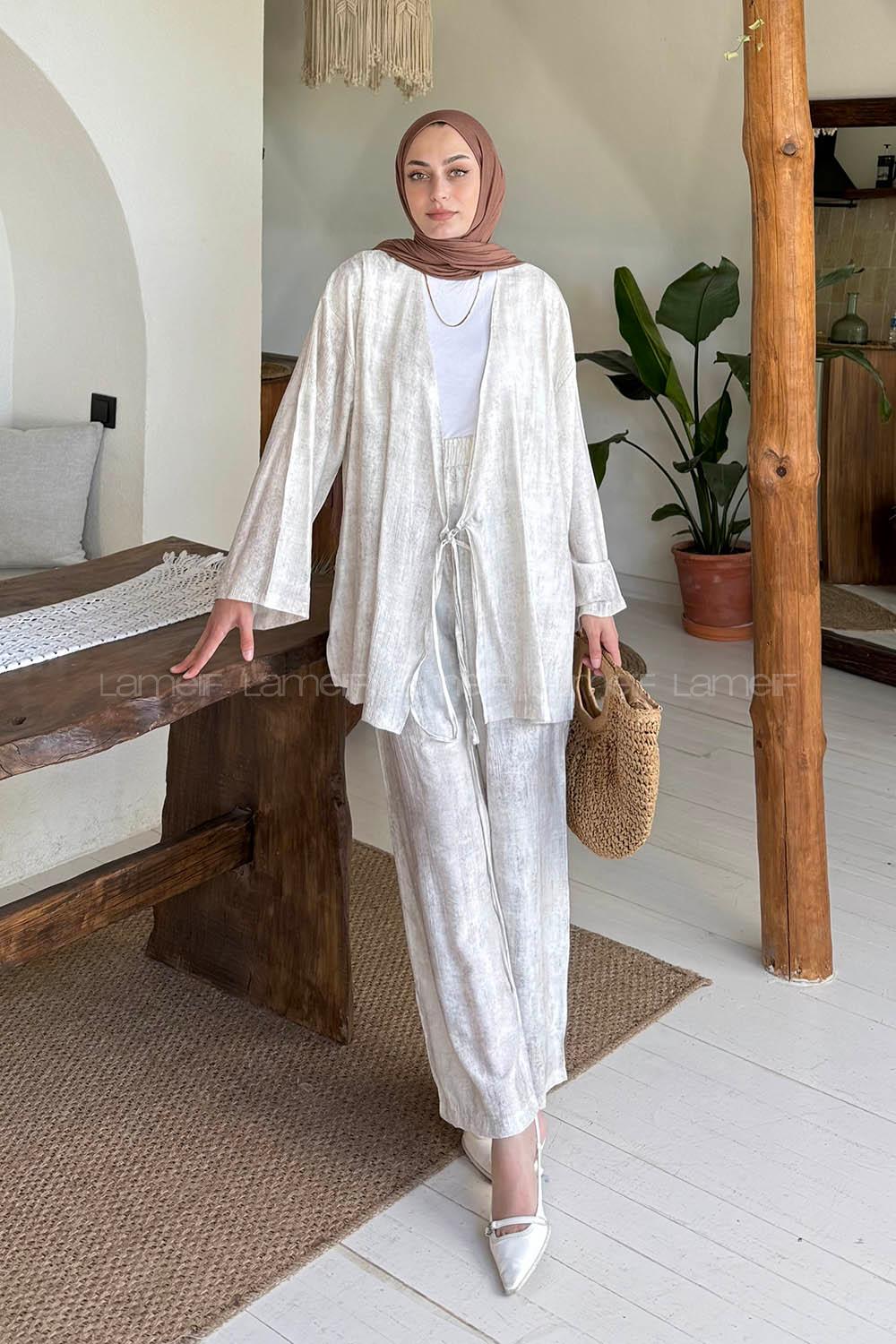 Lamelif Batik Desen Kimono-Pantolon Tesettür Takım Krem
