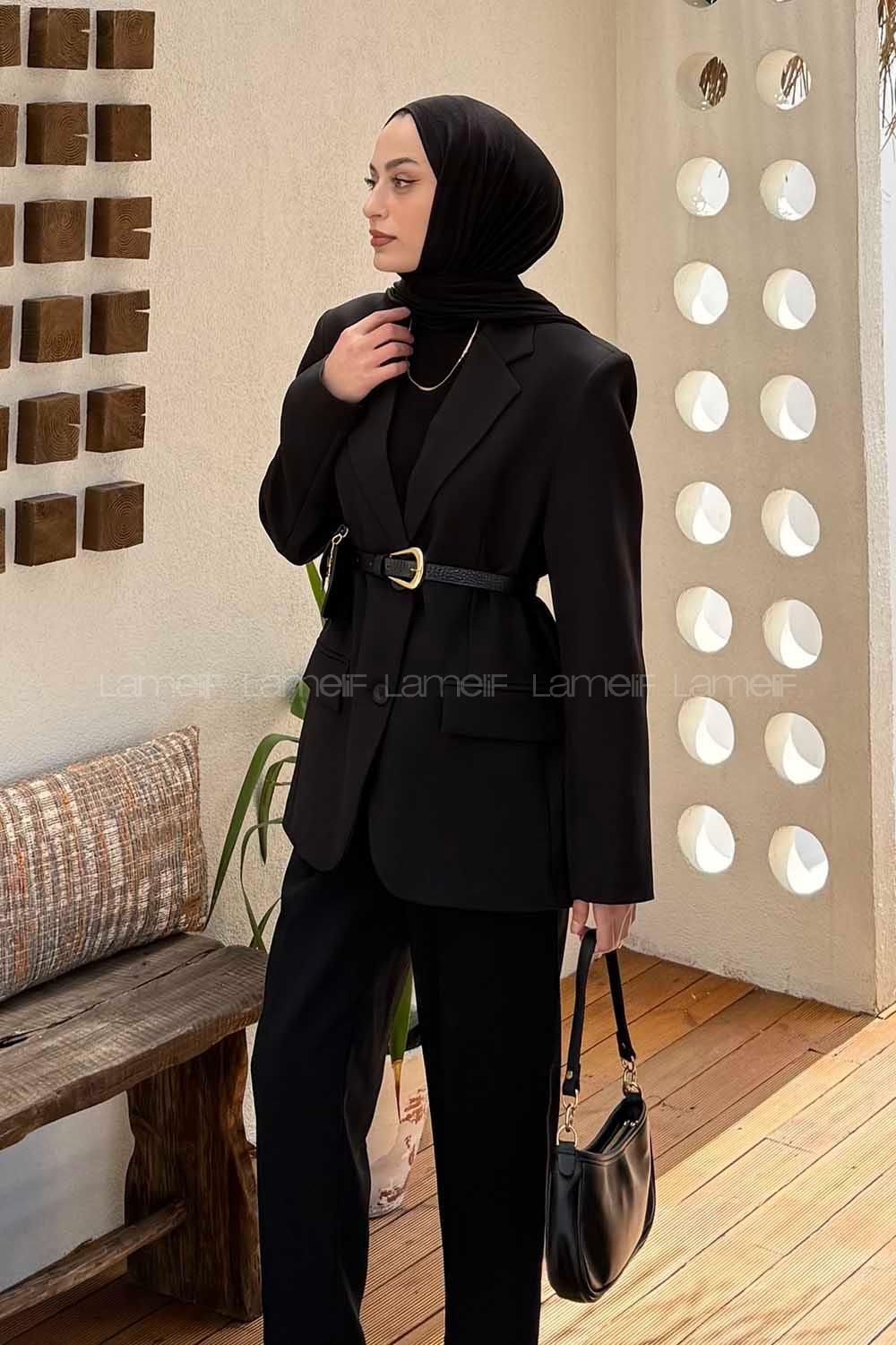 Lamelif Kemer Detaylı Atlas Ceket Siyah