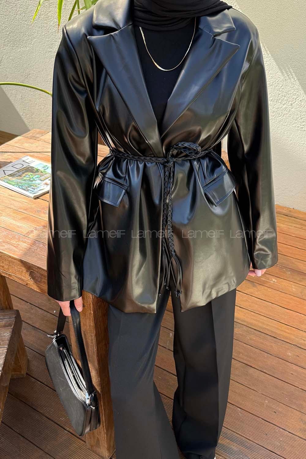 Black Jacket Collar Long Arm Polyester Jacket
