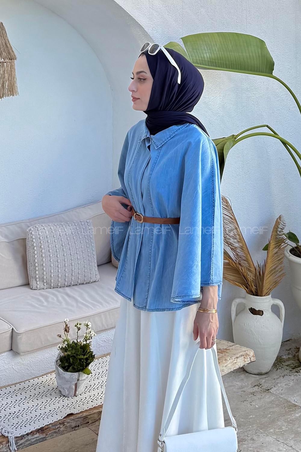 Light Blue Neckband Polyester Poncho