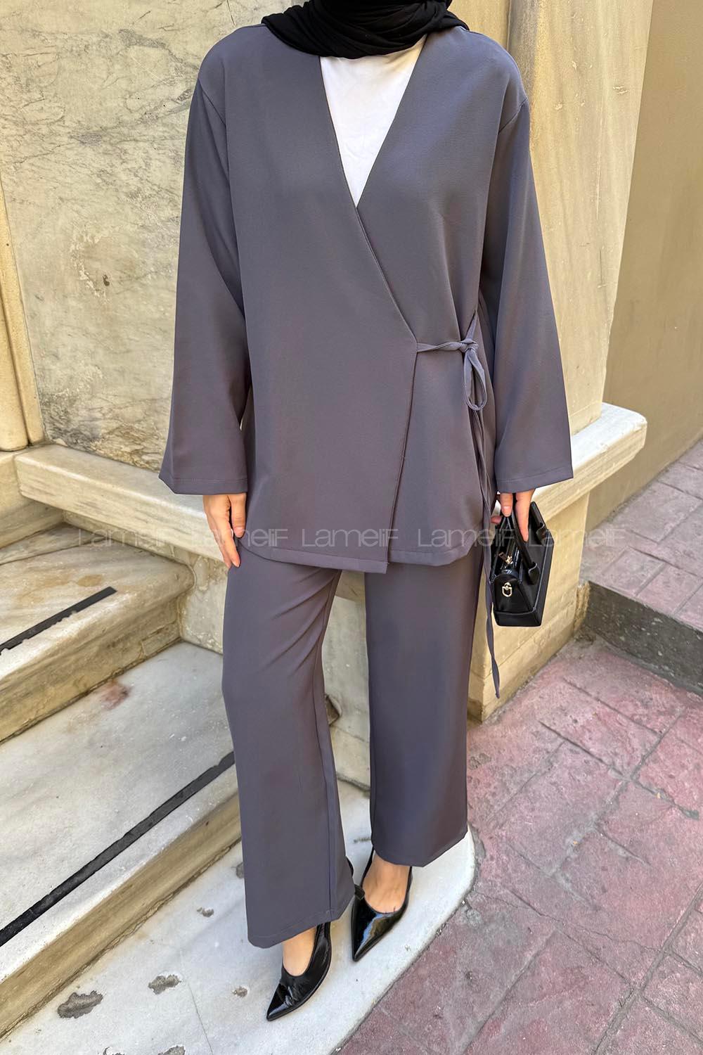 Lamelif Yan Bağlama Detaylı Pantolonlu Takım Antrasit