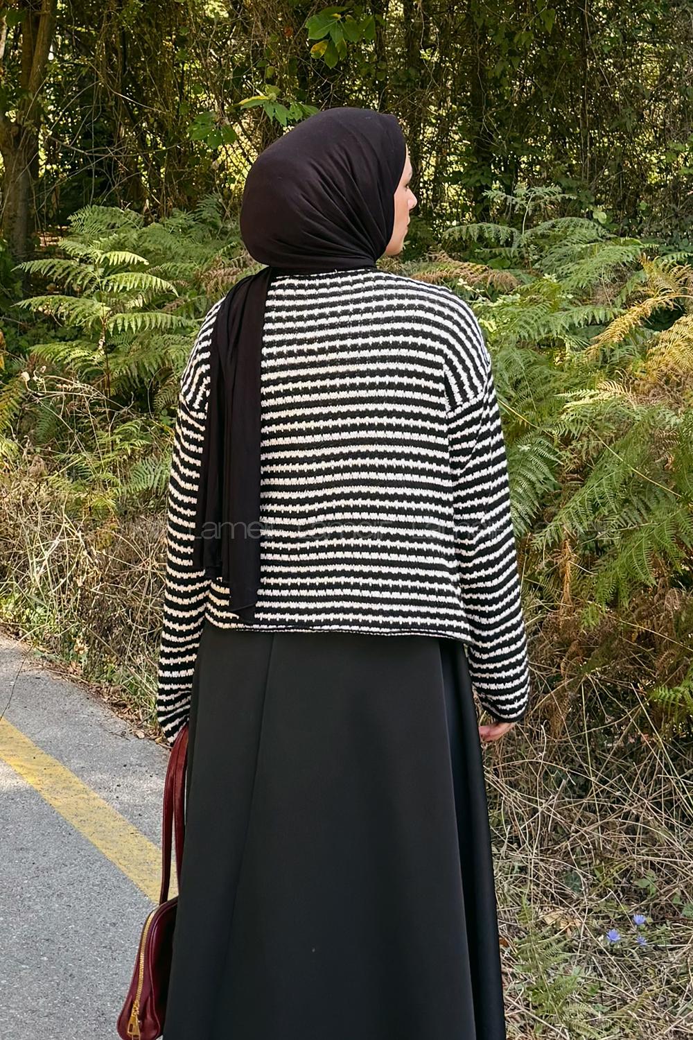 Lamelif İnce Çizgili Triko Hırka Siyah