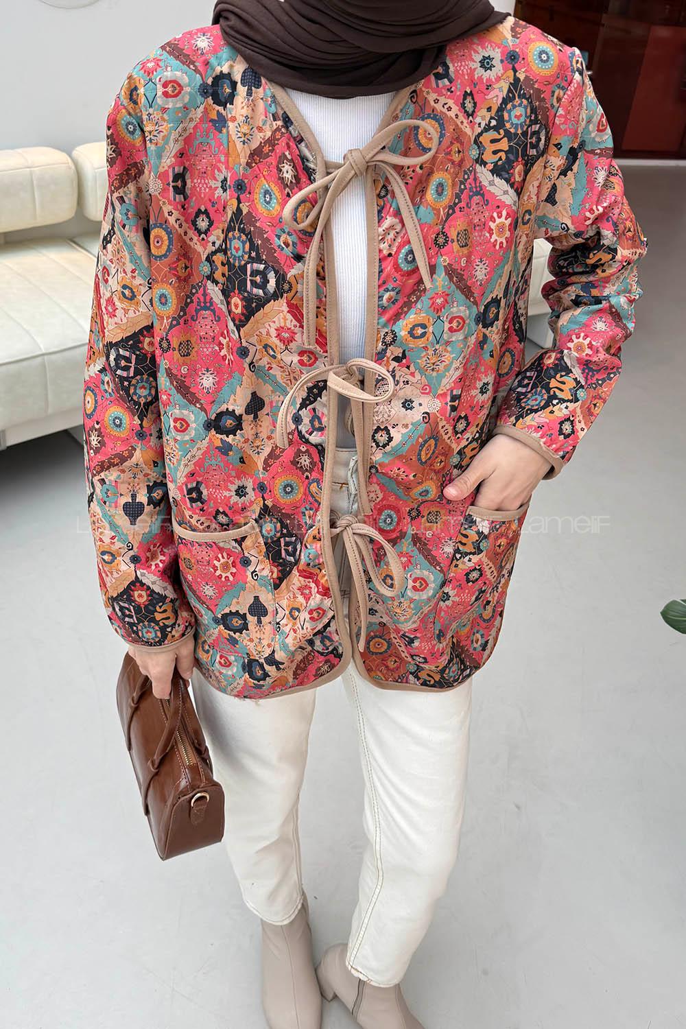 Lamelif Bağcıklı Kapitone Mont Bej