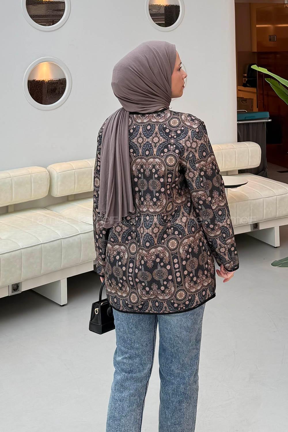 Lamelif Bağcıklı Kapitone Mont Siyah