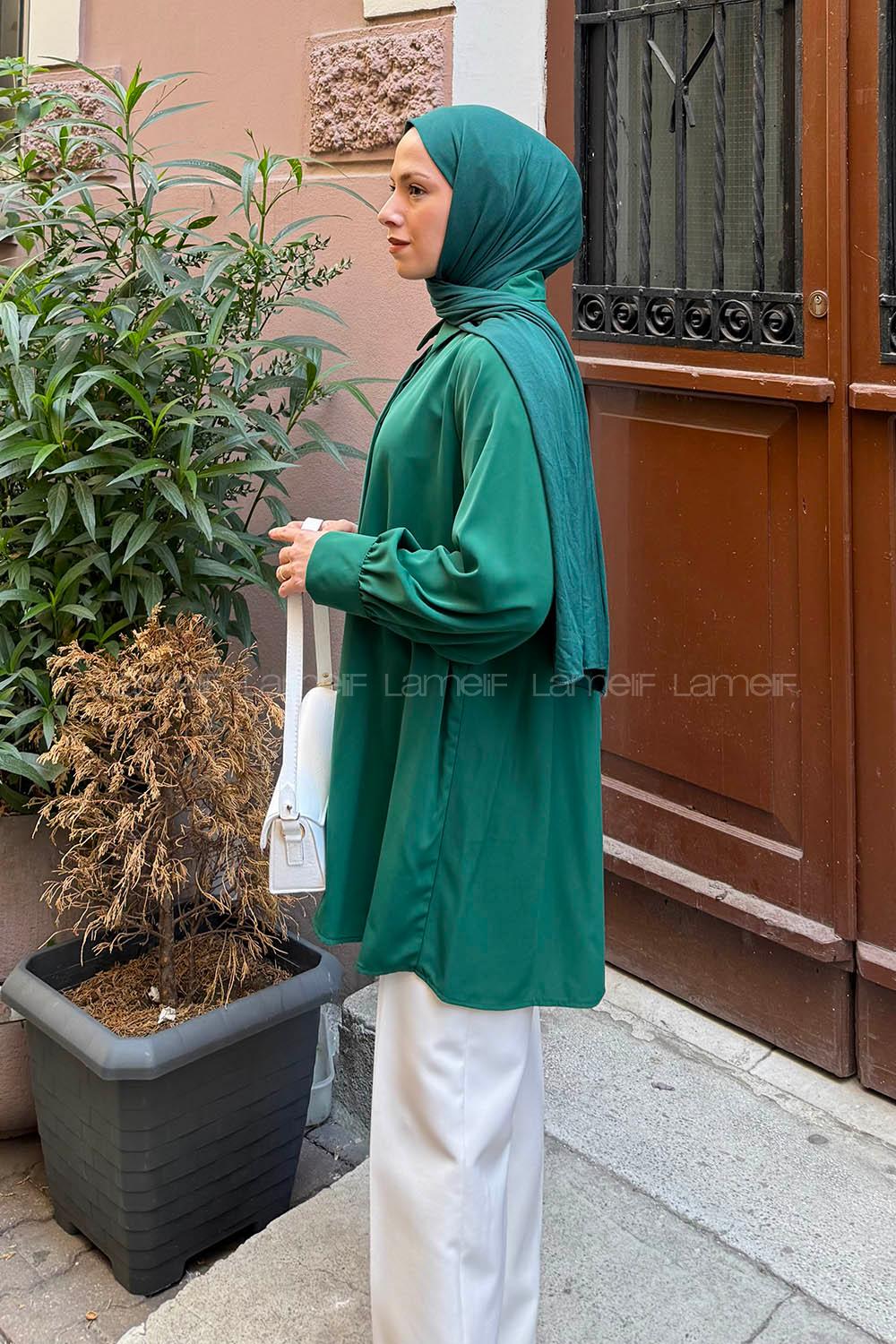 Lamelif Gizli Düğme Detaylı Tesettür Tunik Zümrüt