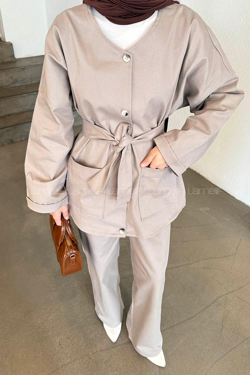 Lamelif Kuşaklı Gabardin Takım Taş Rengi