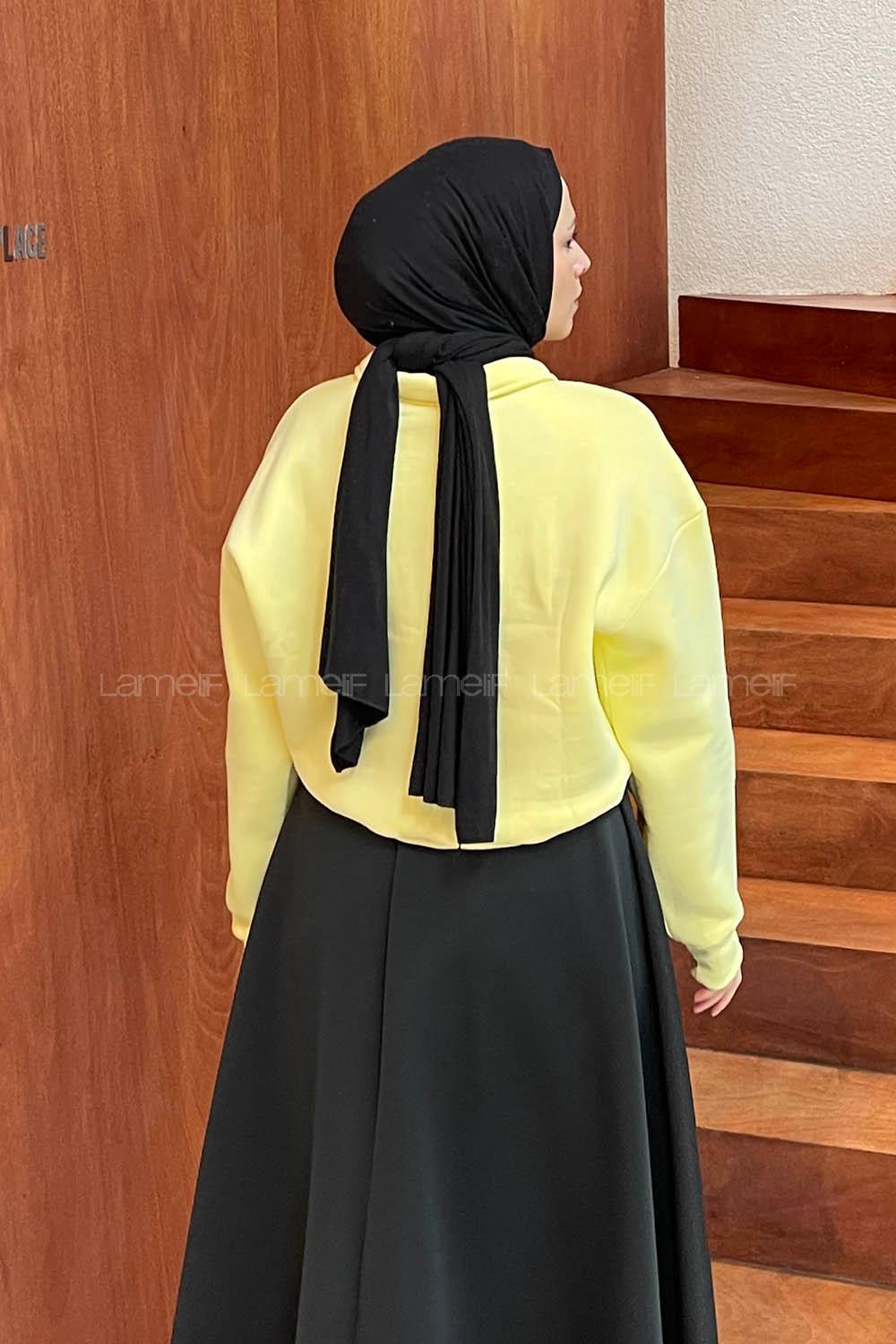 Yellow Neckband Long Arm Printed Sweatshirt