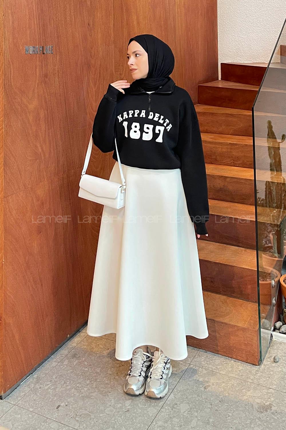 Black Neckband Long Arm Printed Sweatshirt