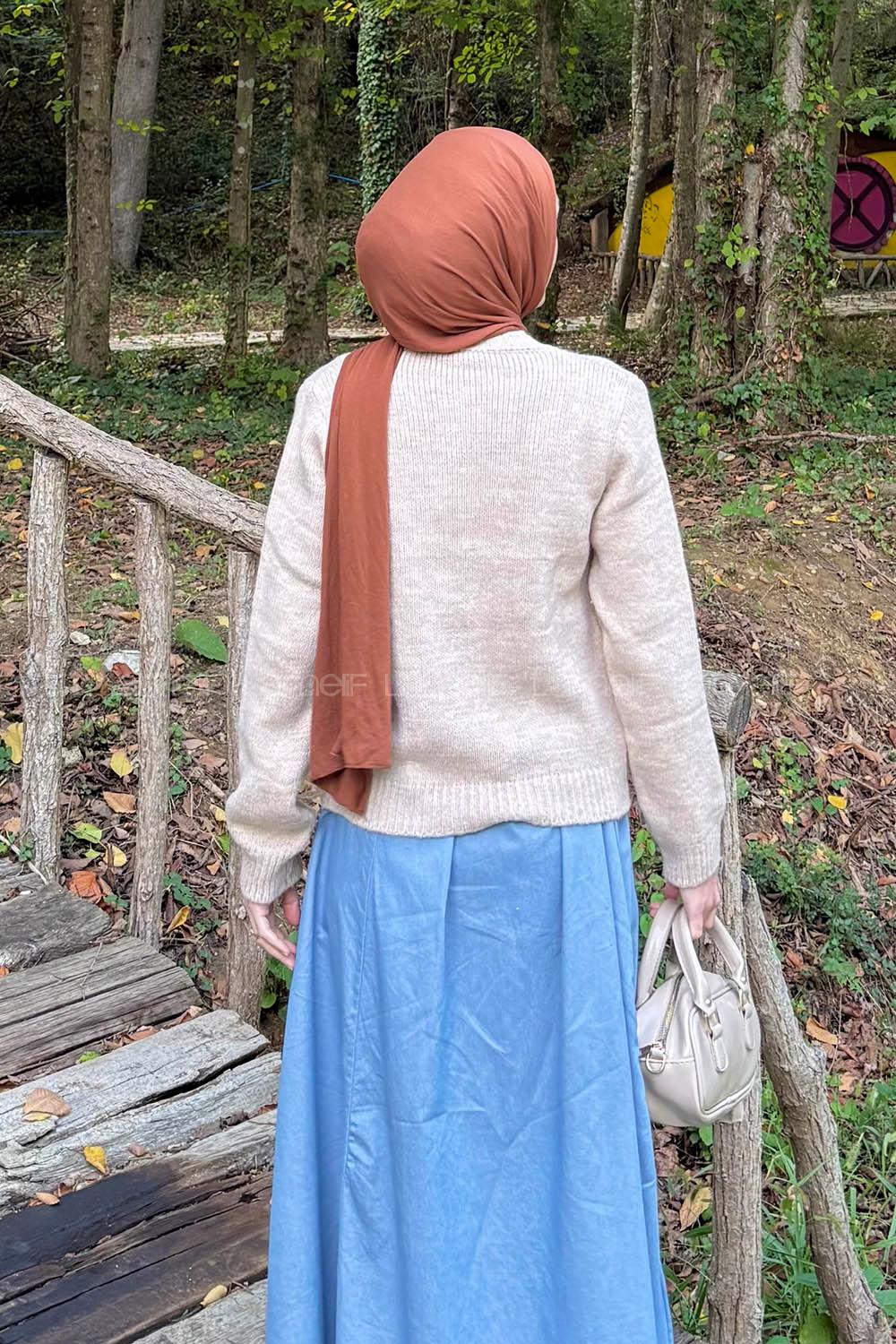 Lamelif Bisiklet Yaka Kısa Hırka Bej