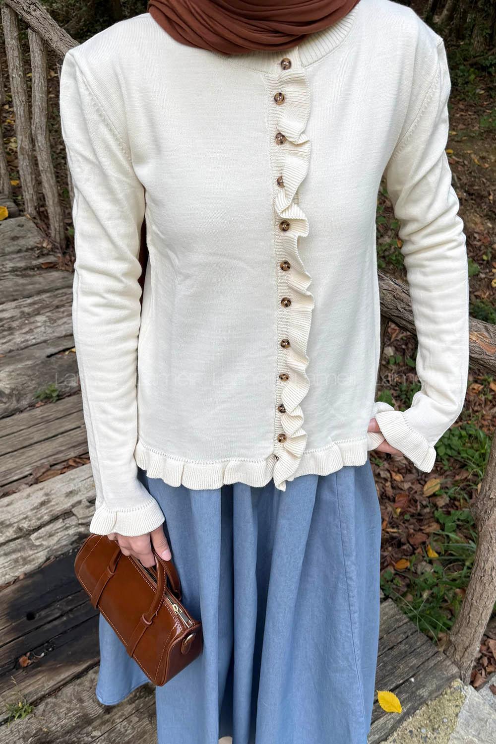 Lamelif Fırfırlı Hırka Naturel