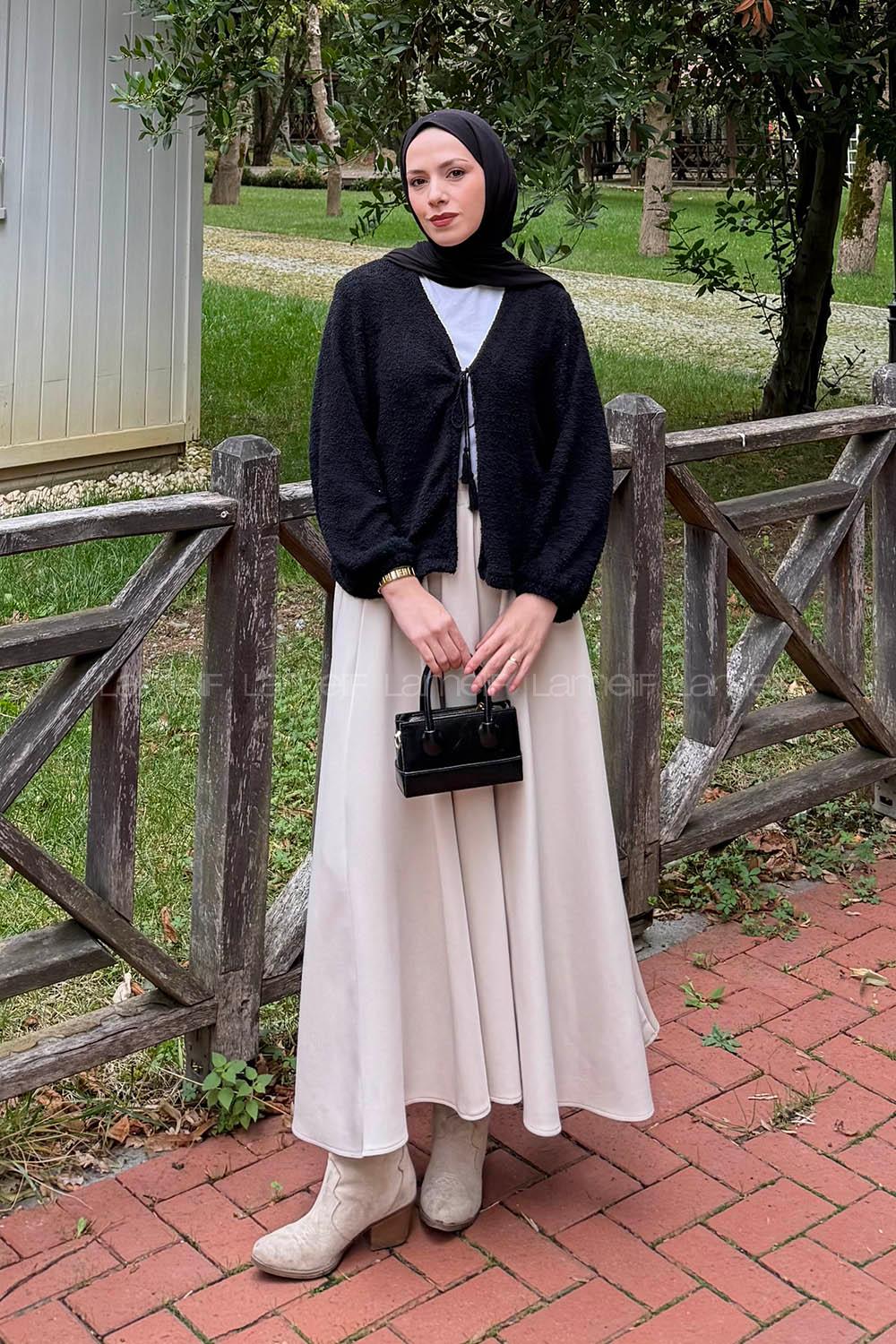 Lamelif Püsküllü Hırka Siyah