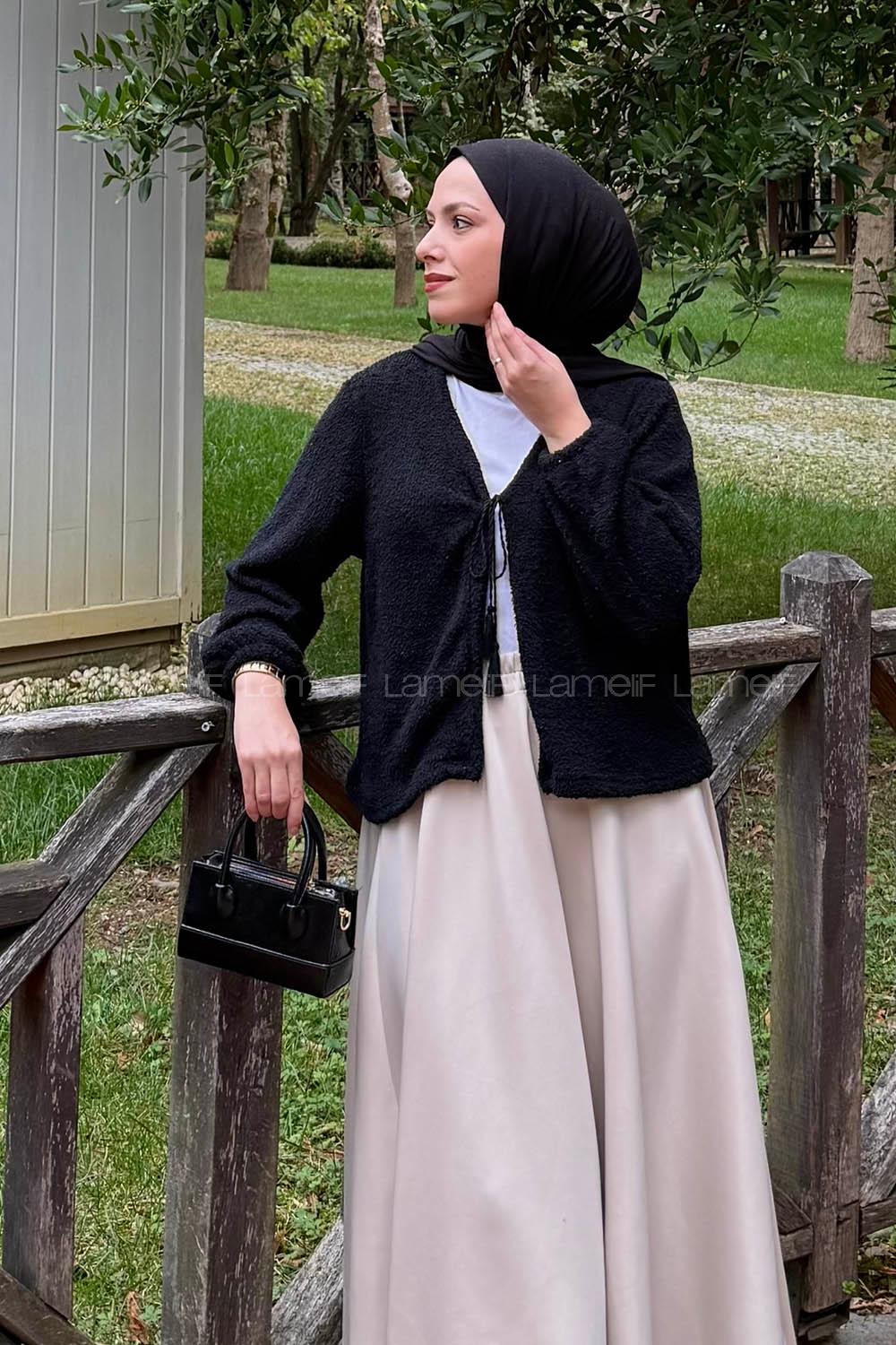 Lamelif Püsküllü Hırka Siyah