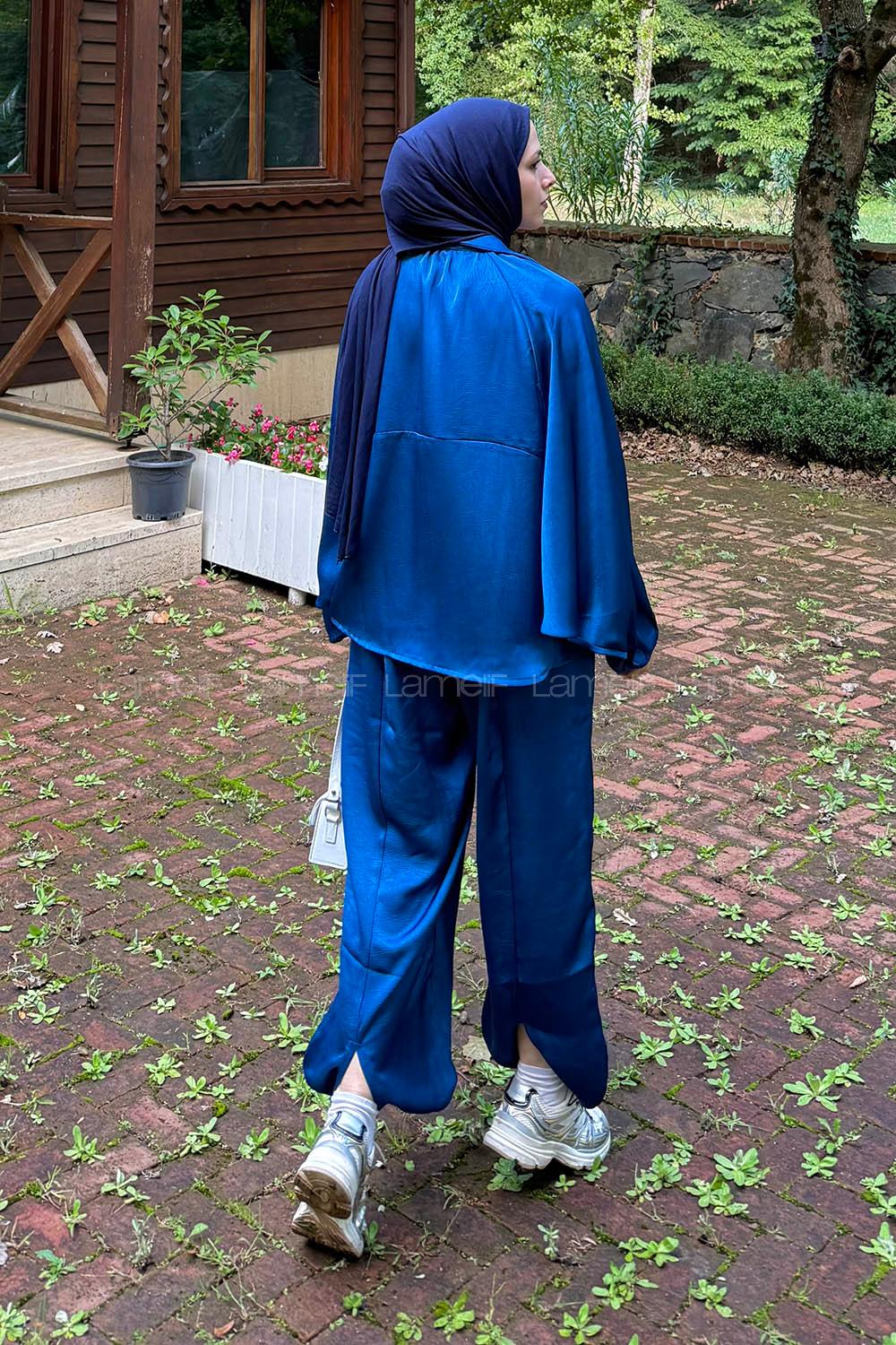 Lamelif Saten Pantolonlu Takım Lacivert