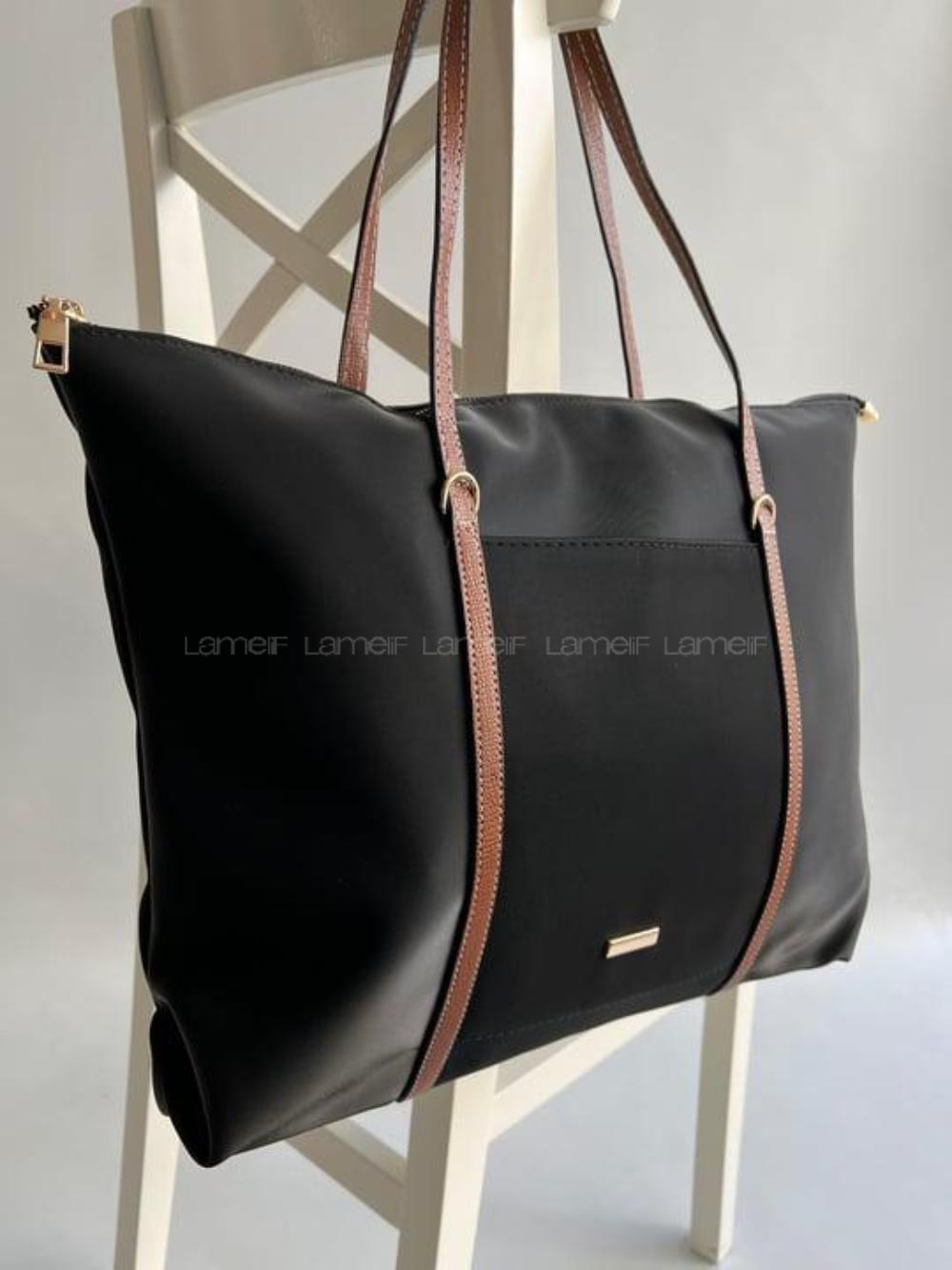 Black Buckle Skin Hand Bag Bag