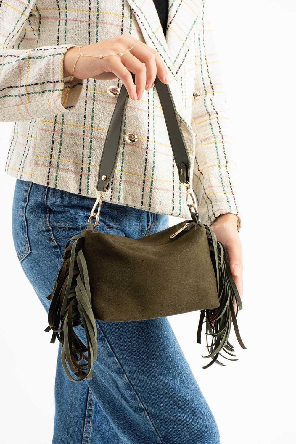 Lamelif Süet Püsküllü Kadın Omuz Çantası Haki