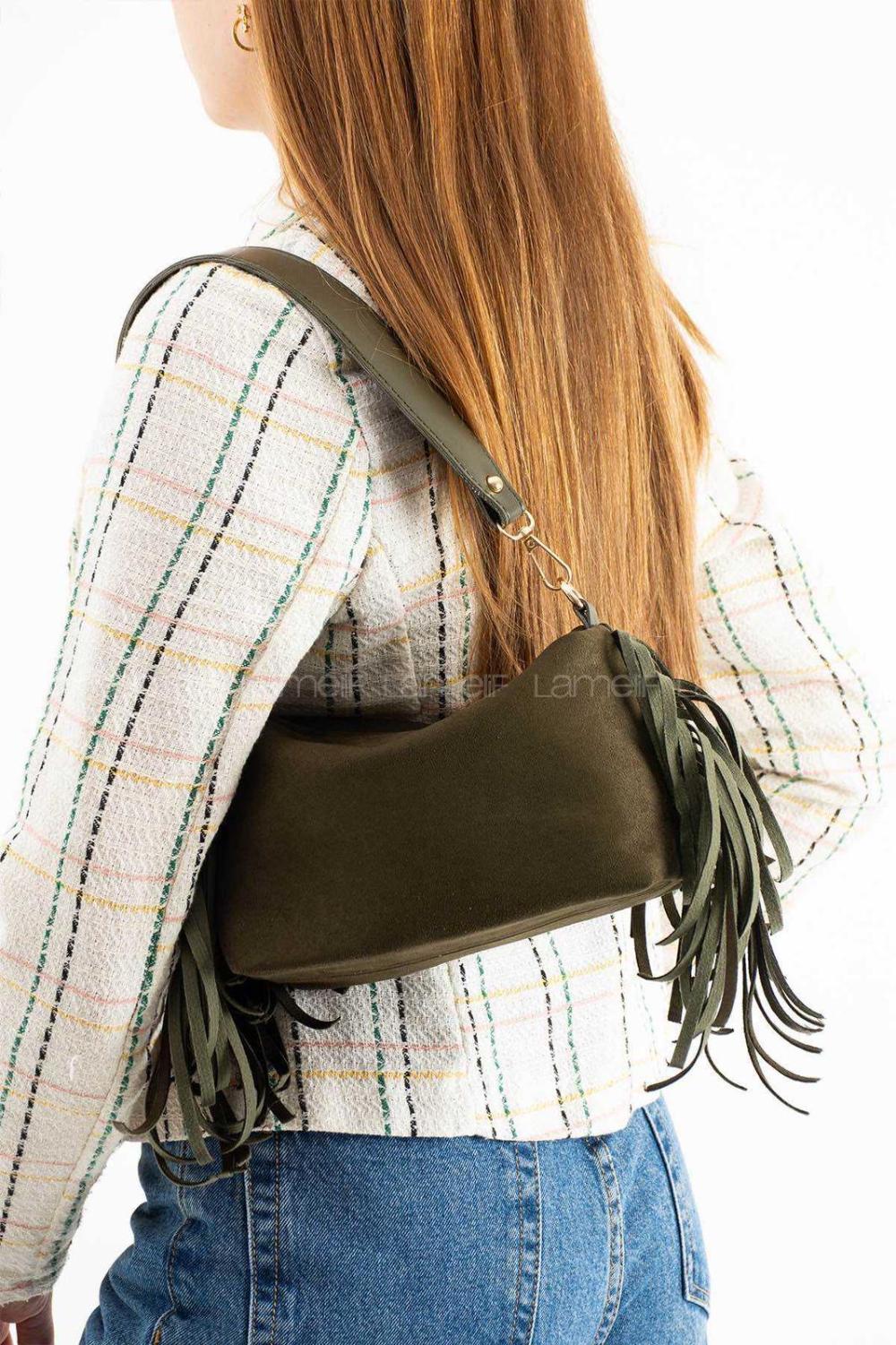 Lamelif Süet Püsküllü Kadın Omuz Çantası Haki