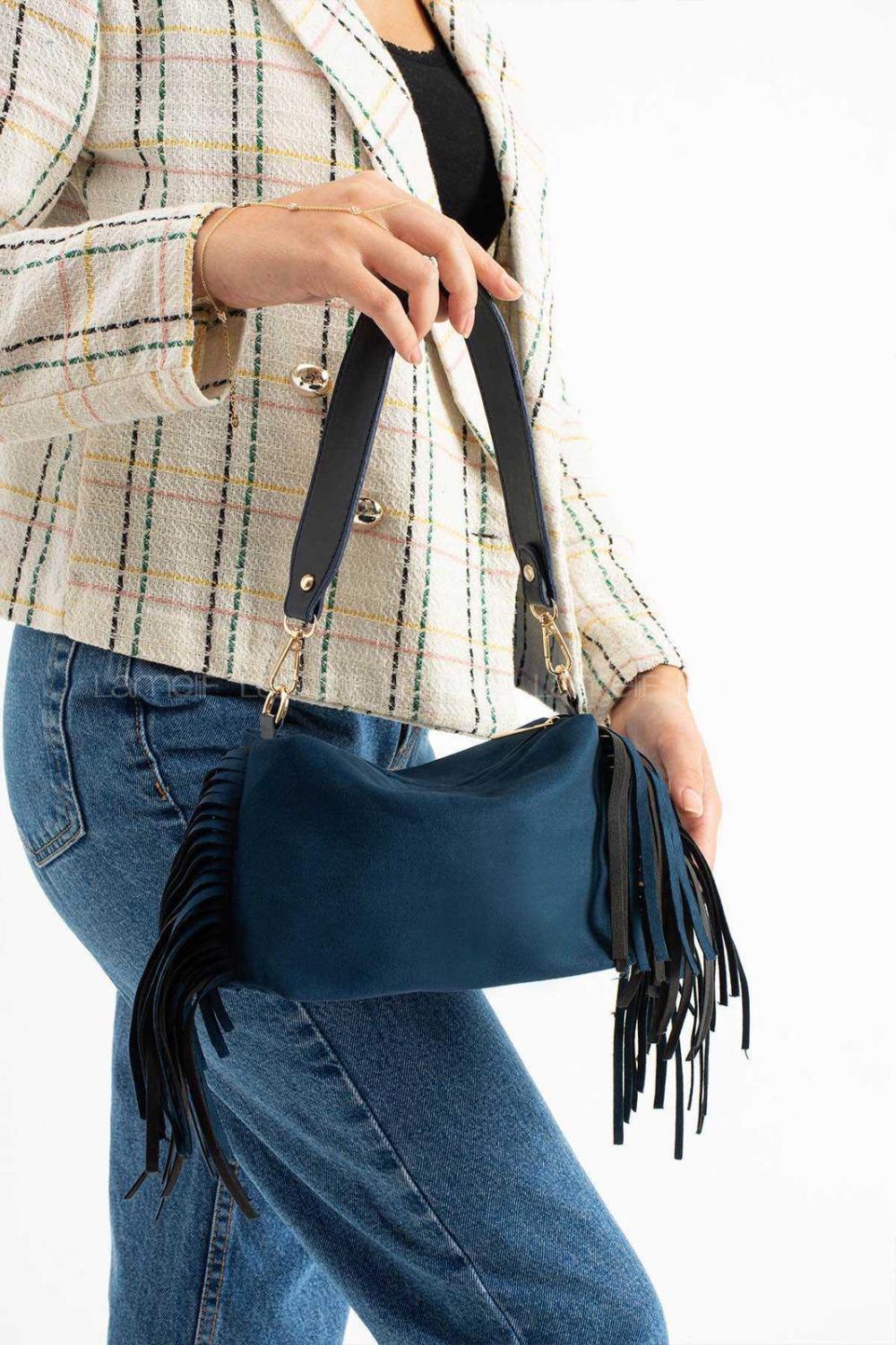 Lamelif Süet Püsküllü Kadın Omuz Çantası Lacivert