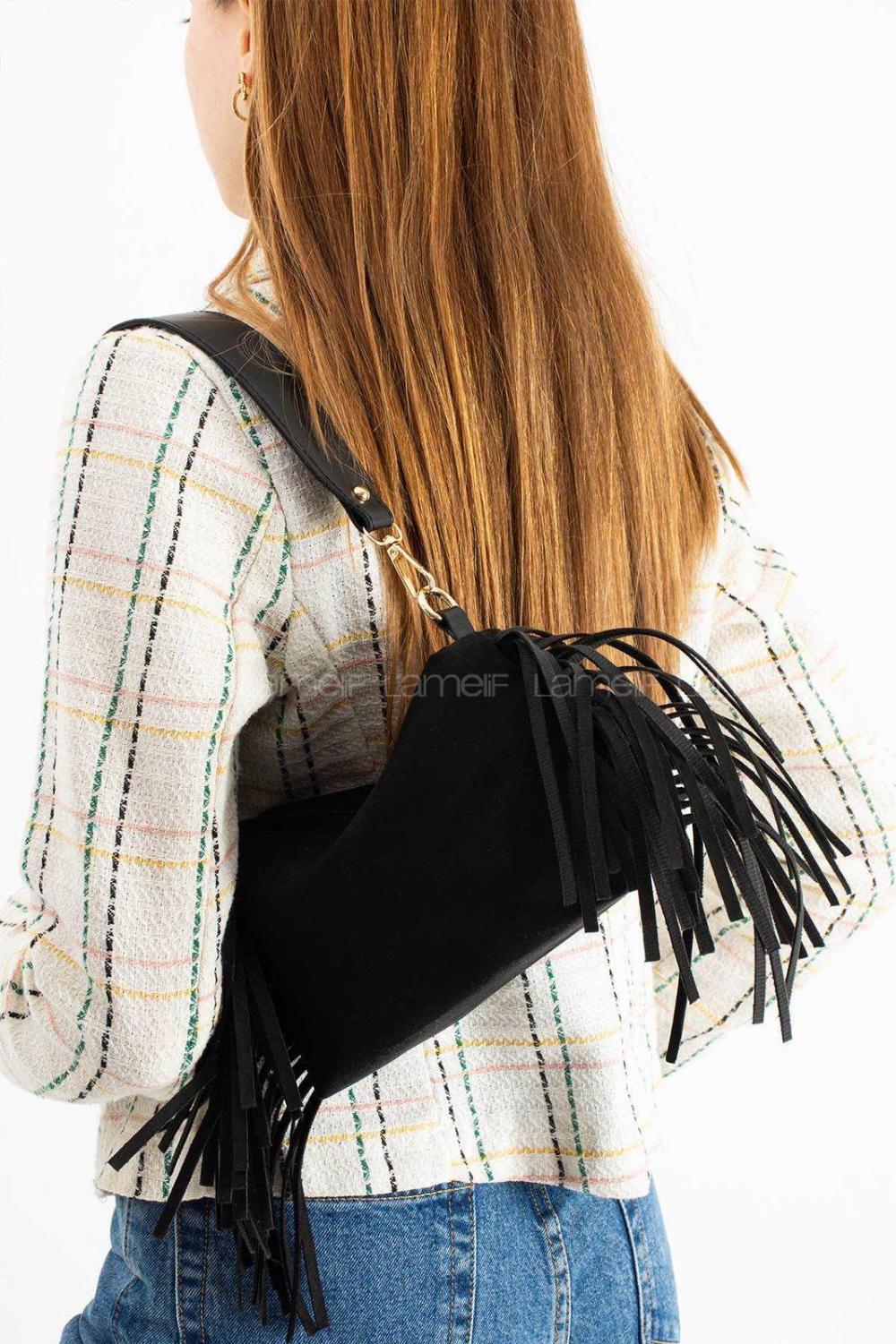 Lamelif Süet Püsküllü Kadın Omuz Çantası Siyah