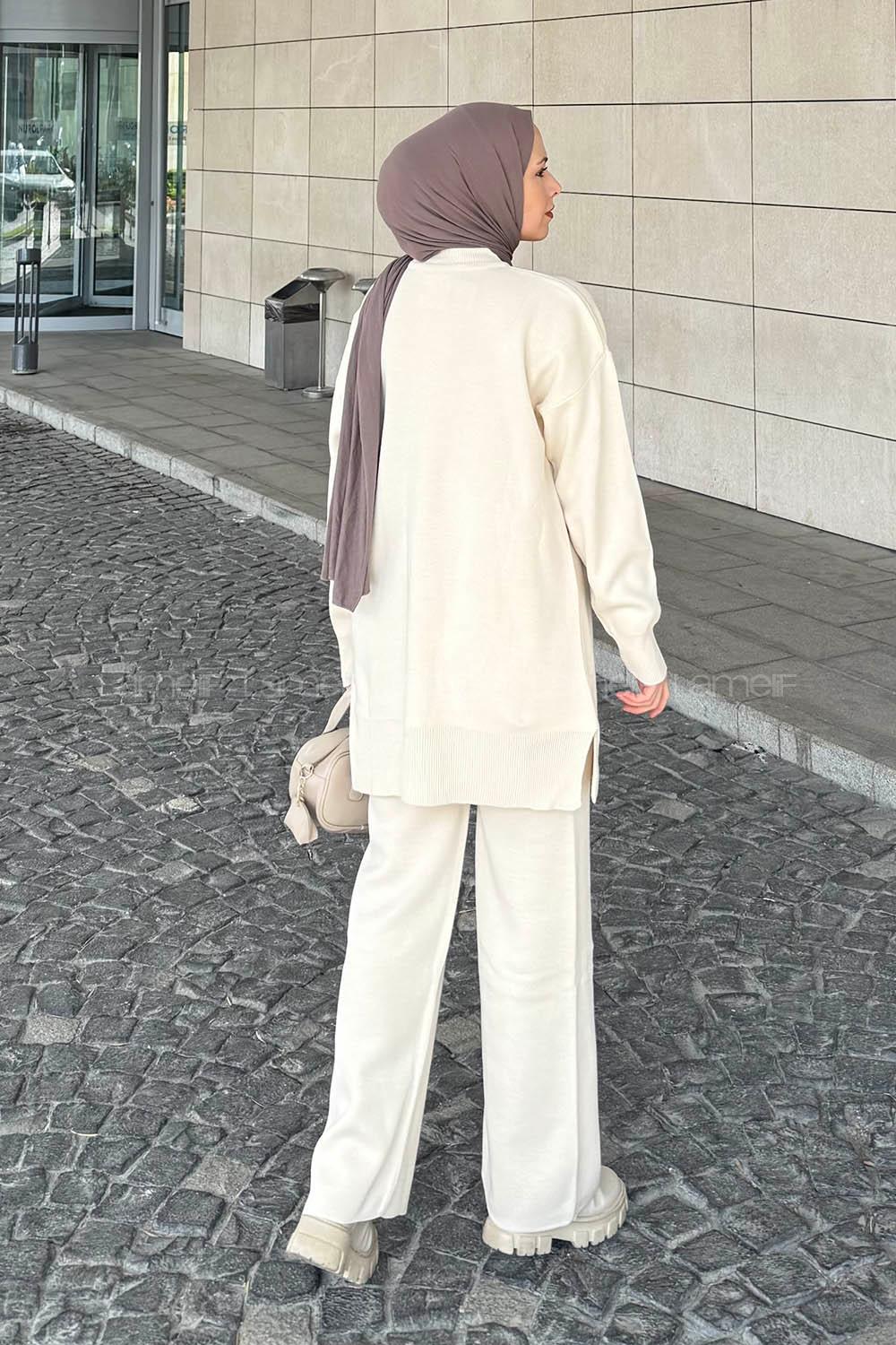 Lamelif İnci İşlemeli Tesettür Takım Krem